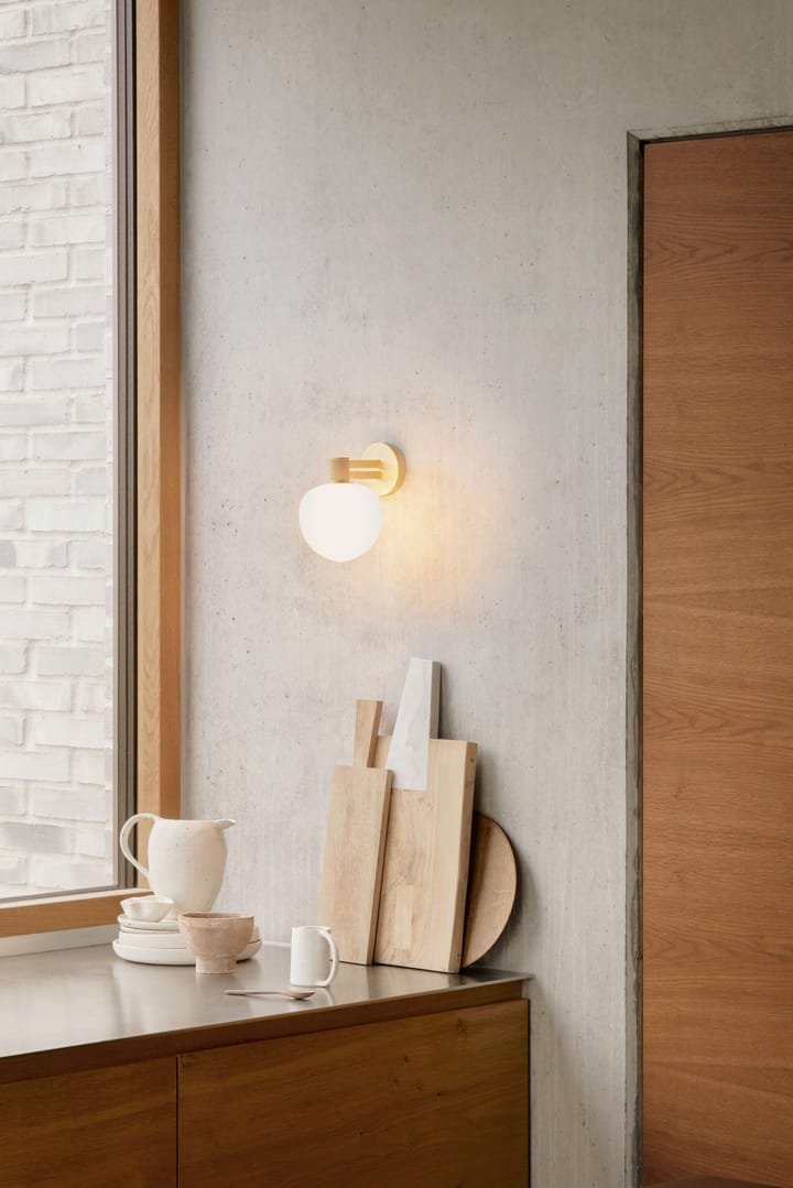 Memoir 120 vegglampe, Brass LYFA