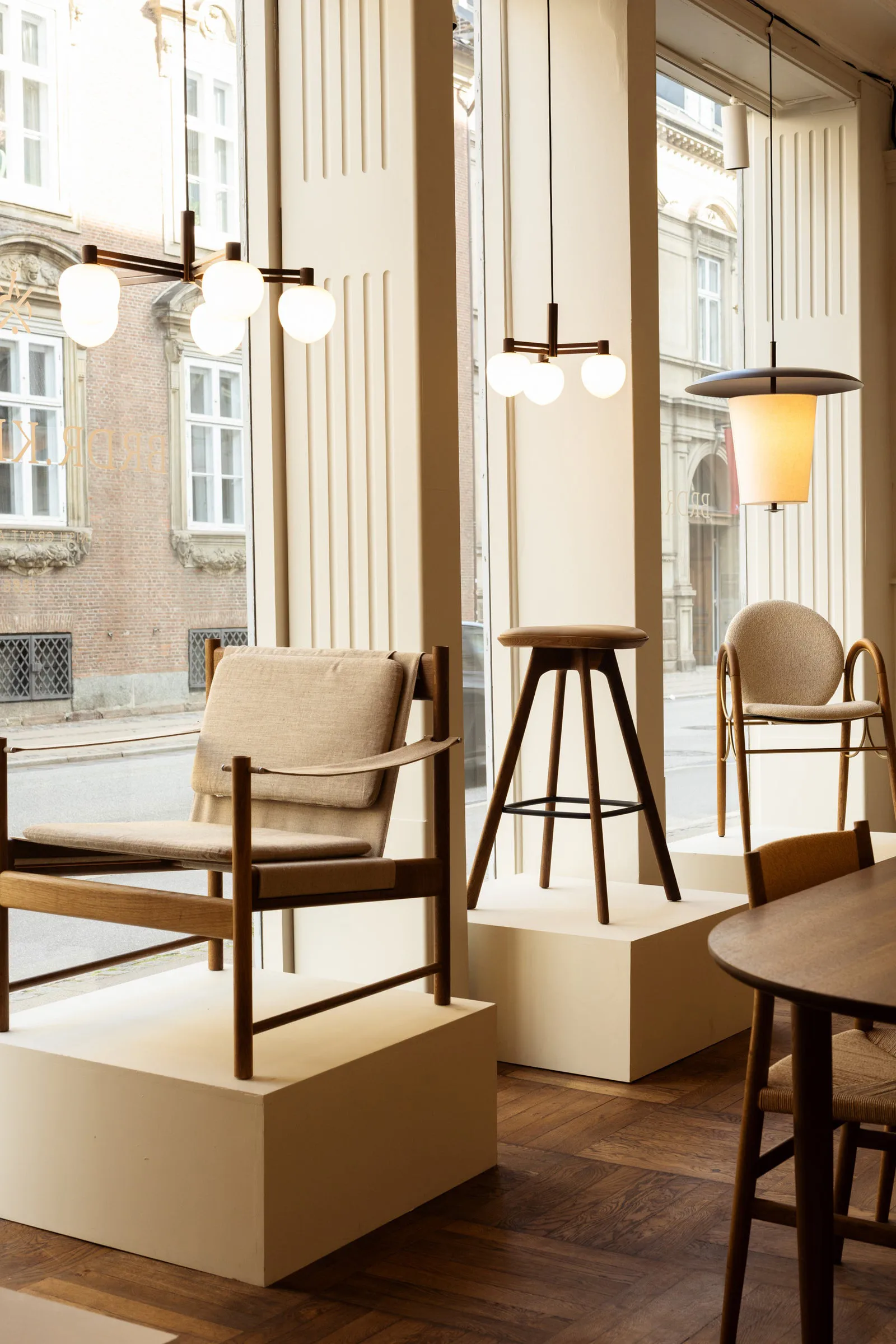 Memoir III 120 chandelier, Bronze LYFA