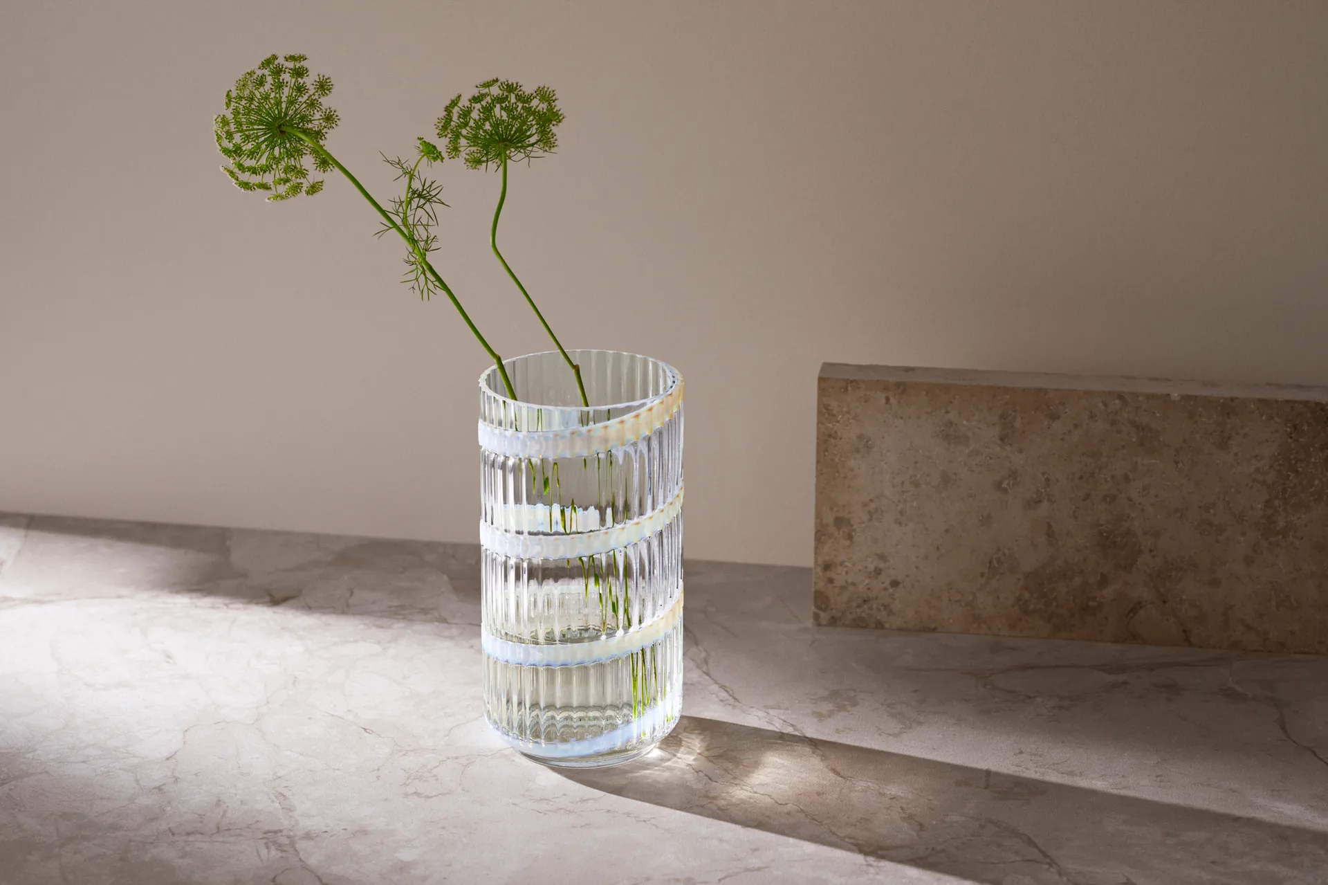 Lyngby Vase, White swirl, 25 cm Lyngby Porcelæn