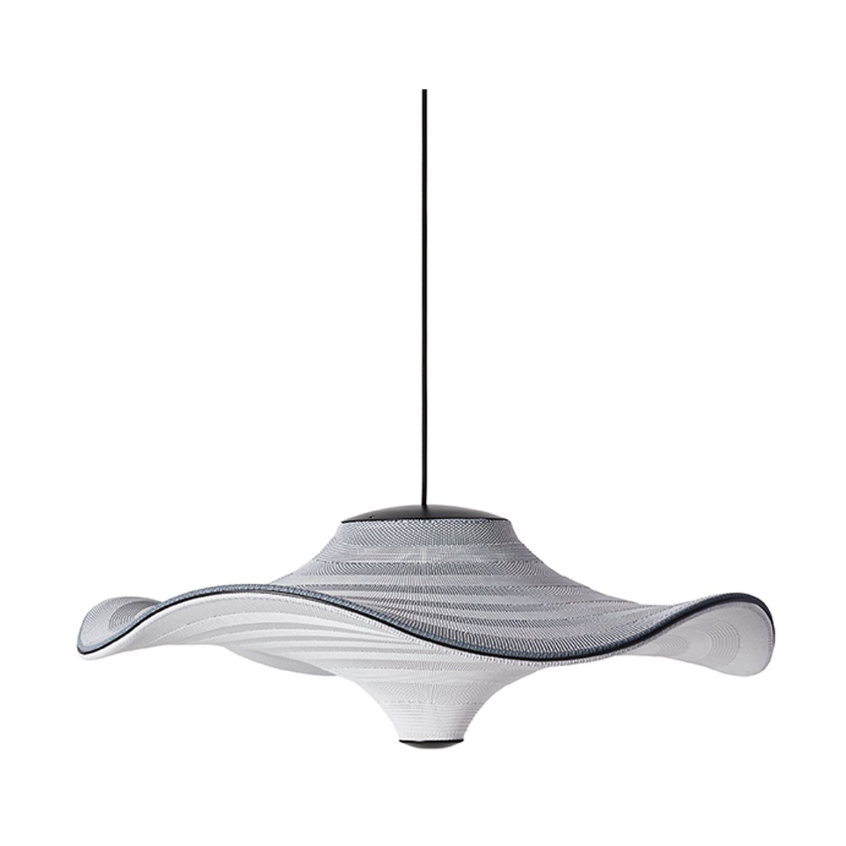 Bilde av Made By Hand Flying pendel Ø78 cm Haze blue