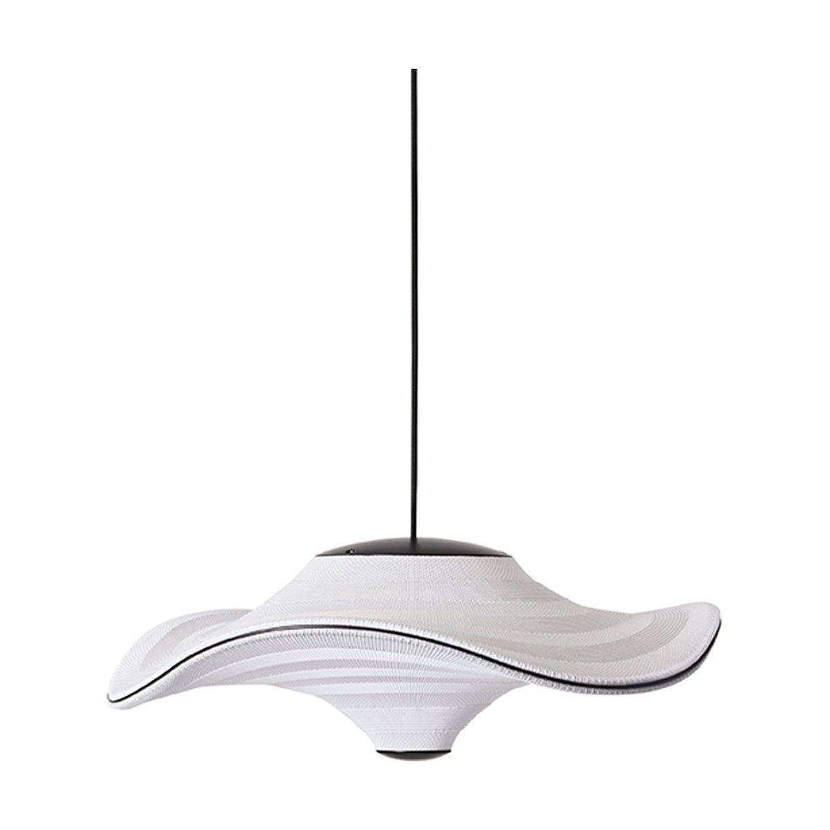 Bilde av Made By Hand Flying pendel Ø78 cm Ivory white