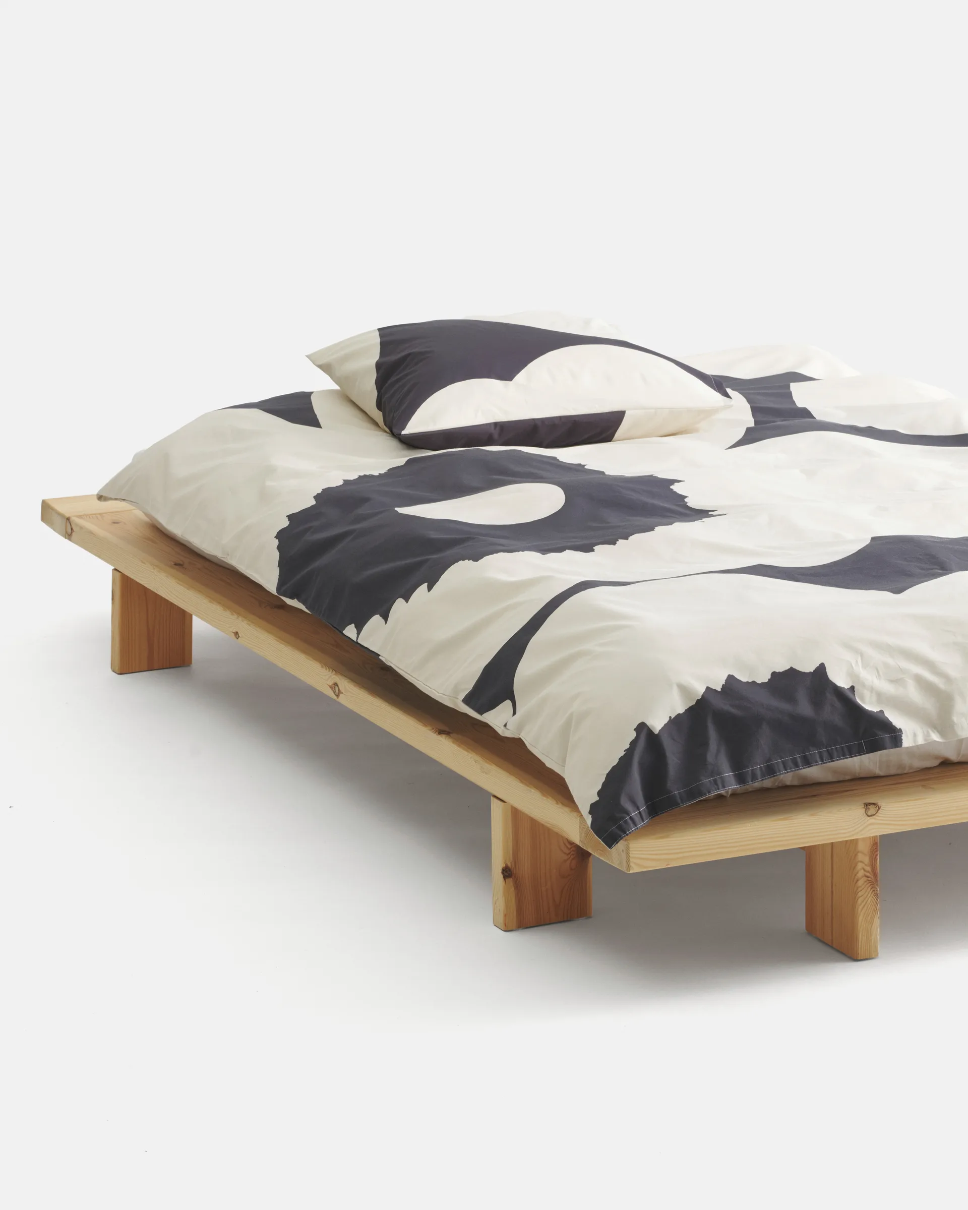 Iso Unikko dynetrekk 220x240 cm, Charcoal-off white Marimekko