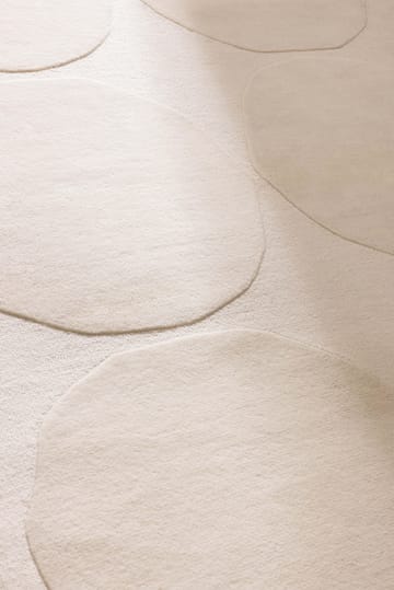 Isot Kvitet ullteppe - Natural White, 140x200 cm - Marimekko