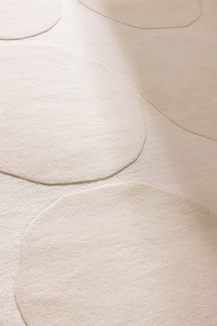 Isot Kvitet ullteppe, Natural White, 170x240 cm Marimekko