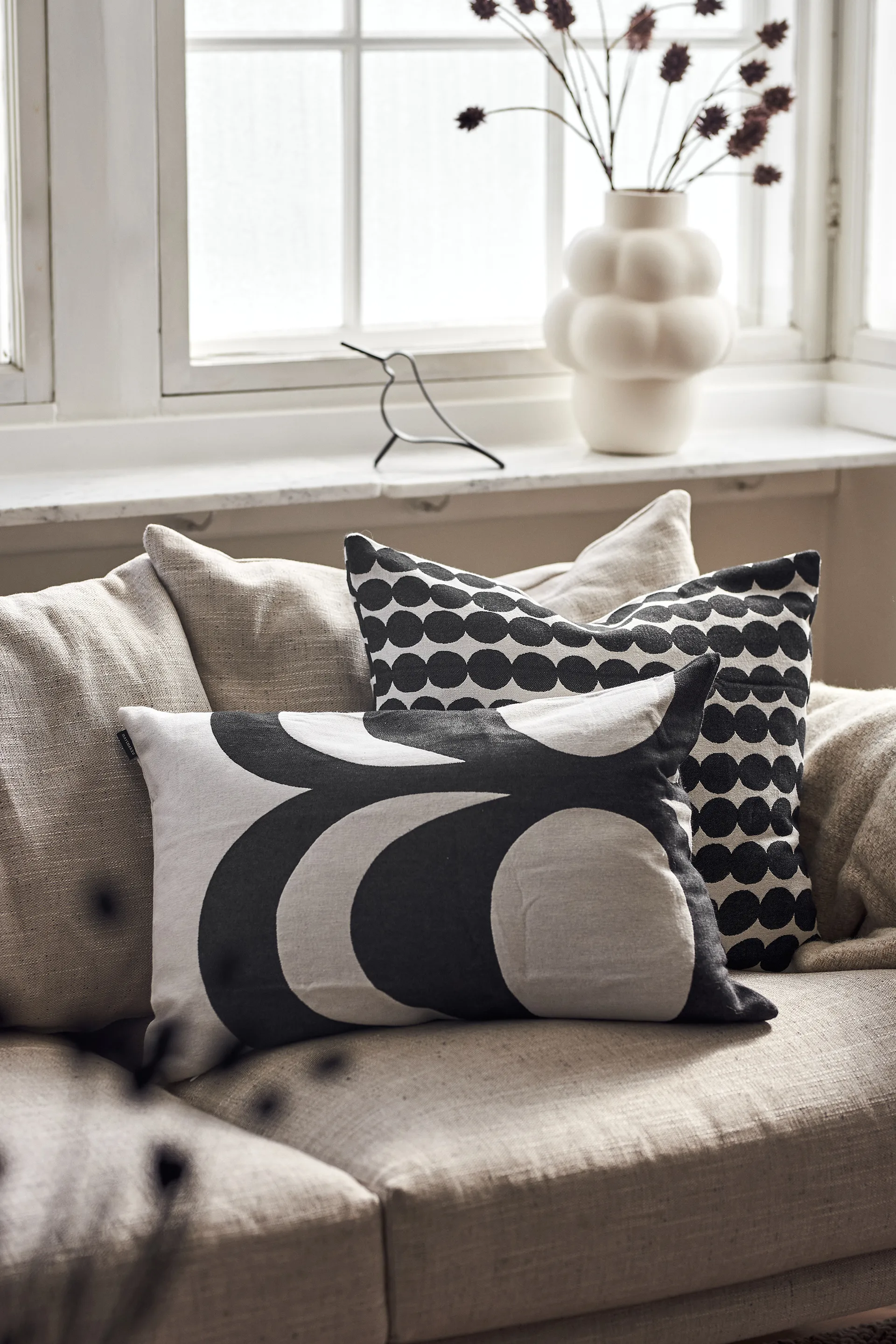 Räsymatto putevar 50x50 cm, Hvit-svart Marimekko