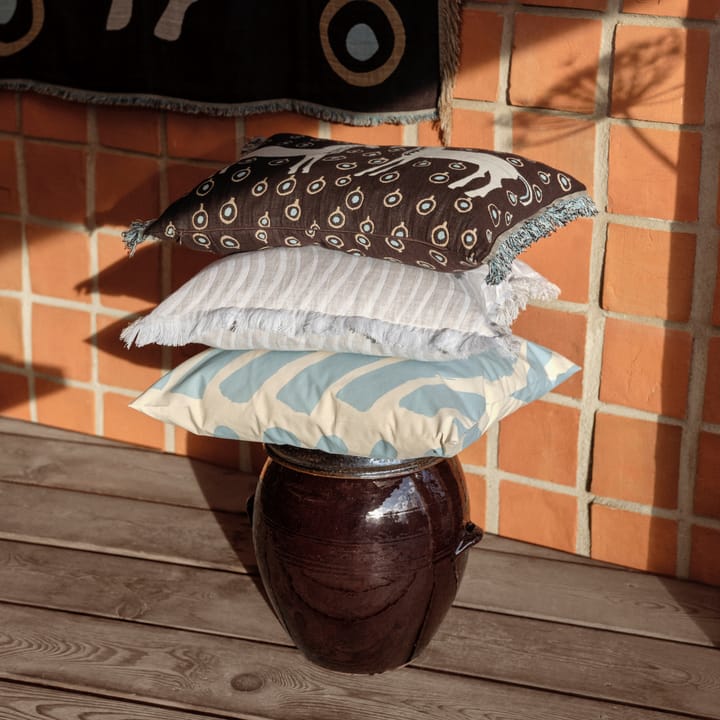 Silkkikuikka putevar med frynser 50 x 50 cm - Beige-hvit - Marimekko