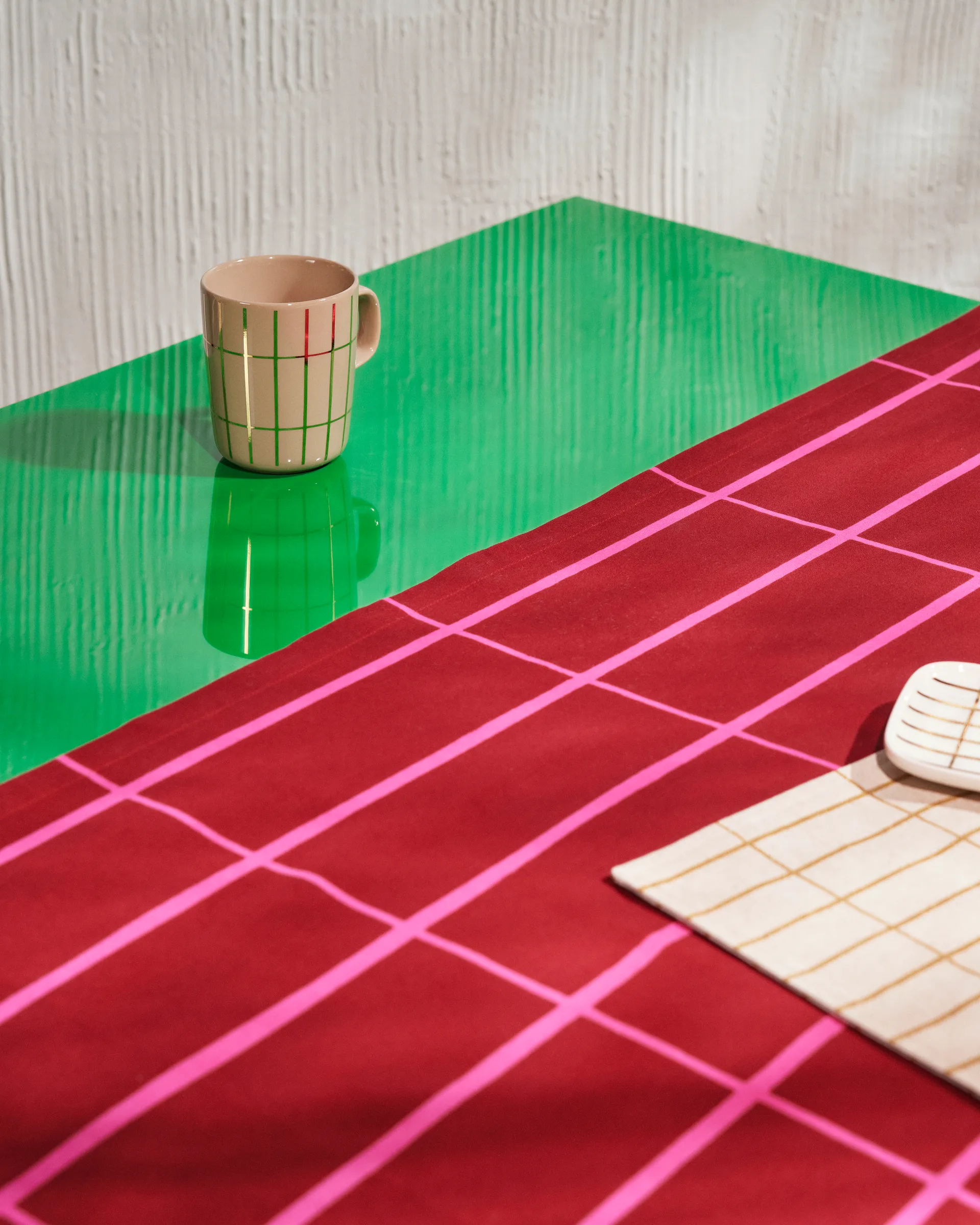 Tiiliskivi metal kopp 25 cl, Beige-gull Marimekko