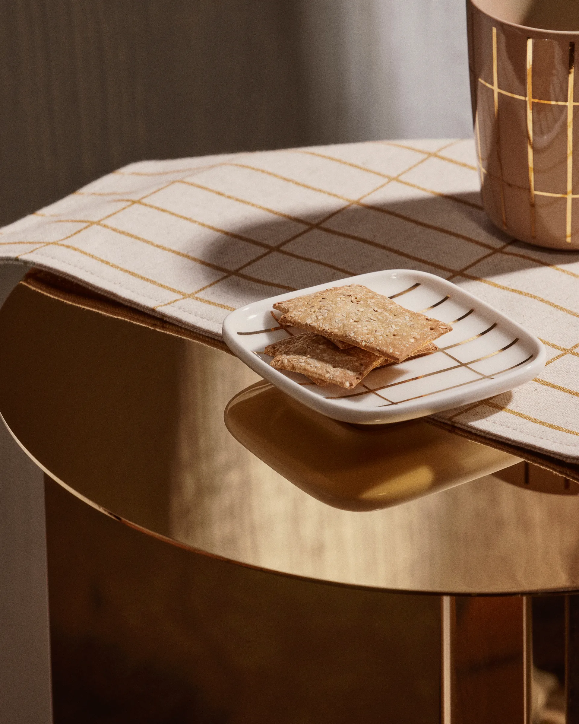 Tiiliskivi metal kopp 25 cl, Beige-gull Marimekko