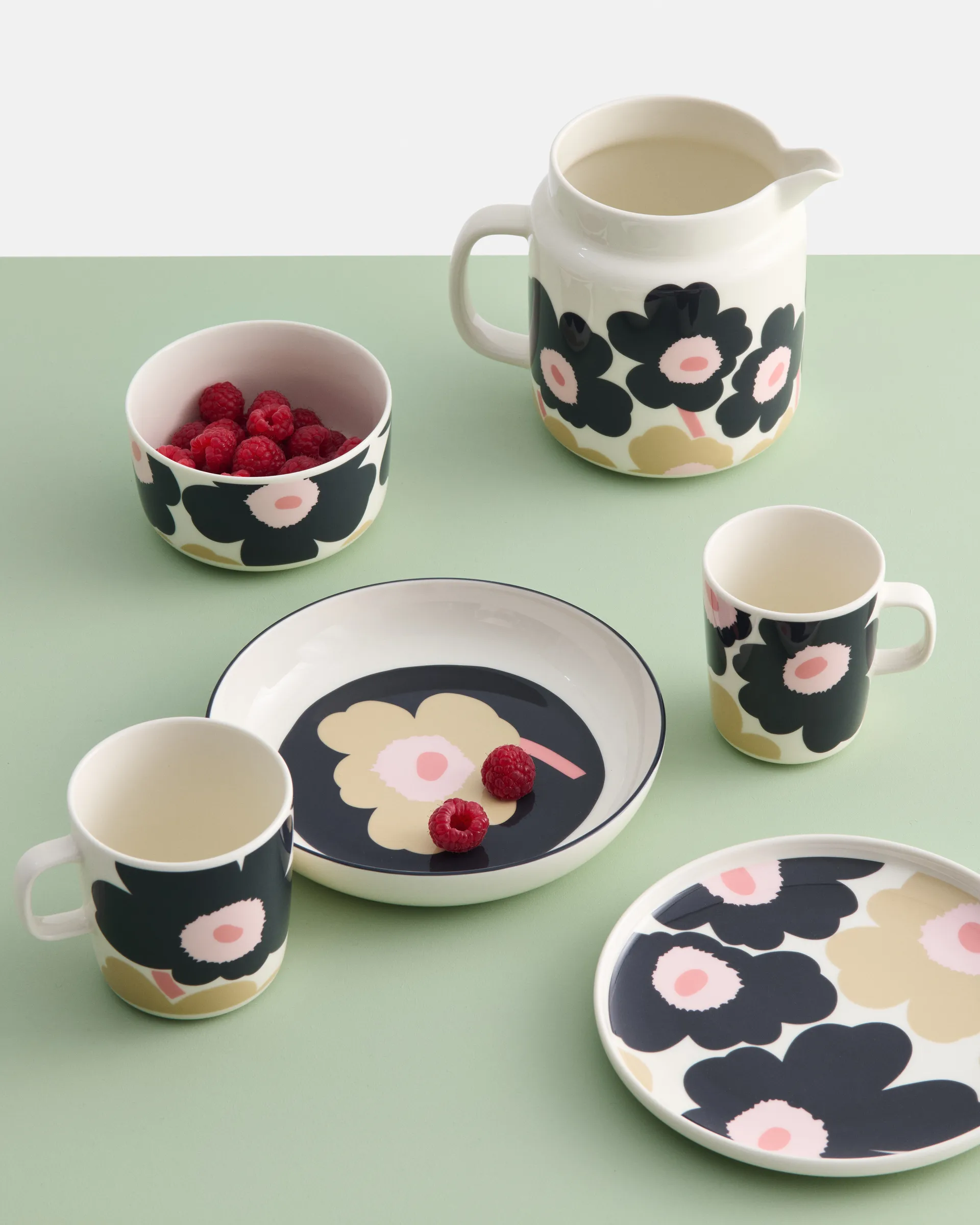 Unikko bolle 5 dl, Off white-charcoal-sand-pink Marimekko