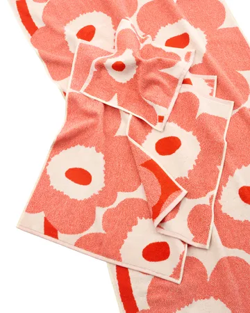 Unikko håndkle 50x70 cm - Off white-orange red - Marimekko