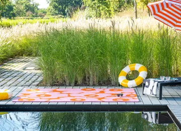 Unikko teppe outdoor - Pink-orange, 200x280 cm - Marimekko