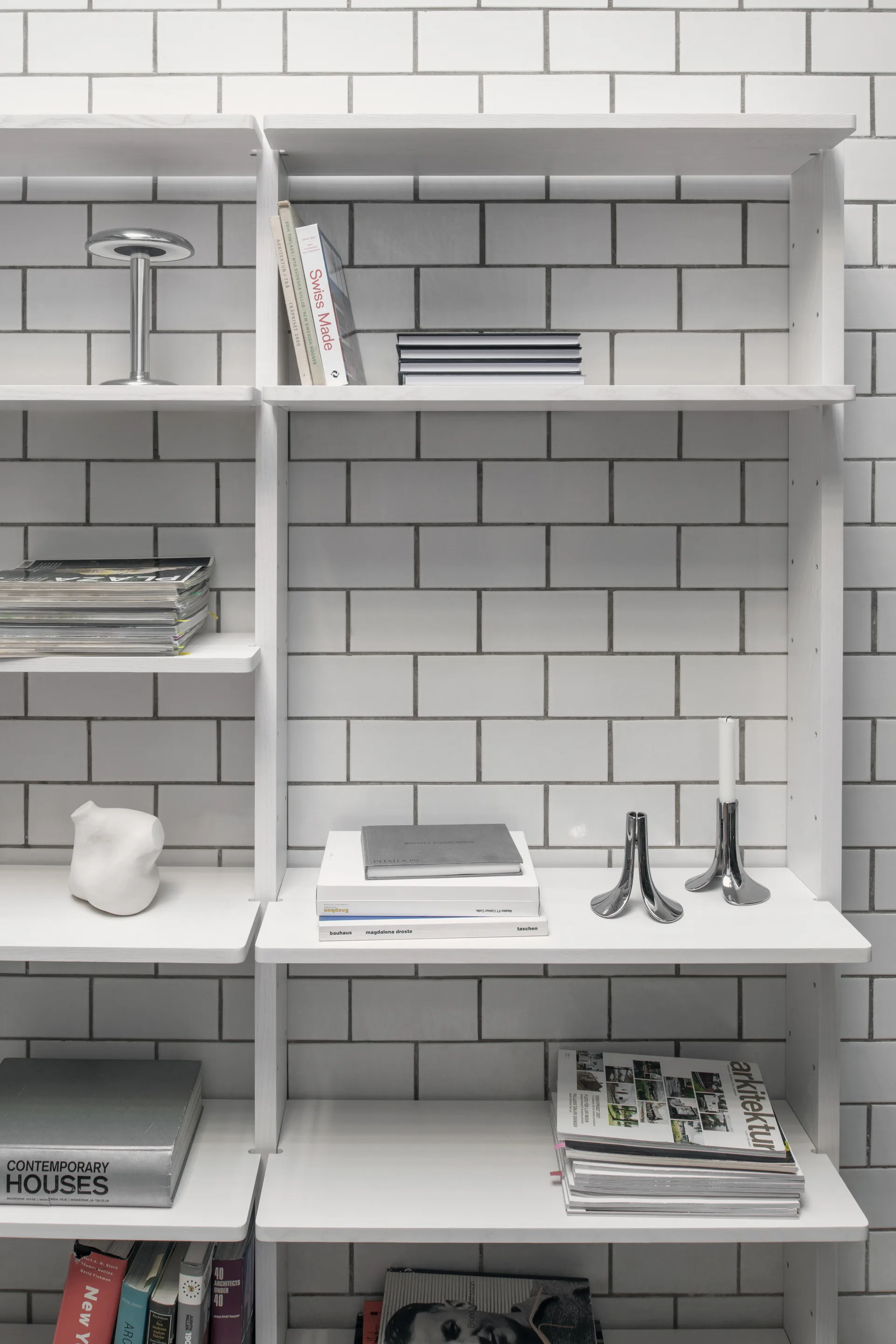 Gridlock Deep Shelf W800 hylleplate, White stained Ash Massproductions