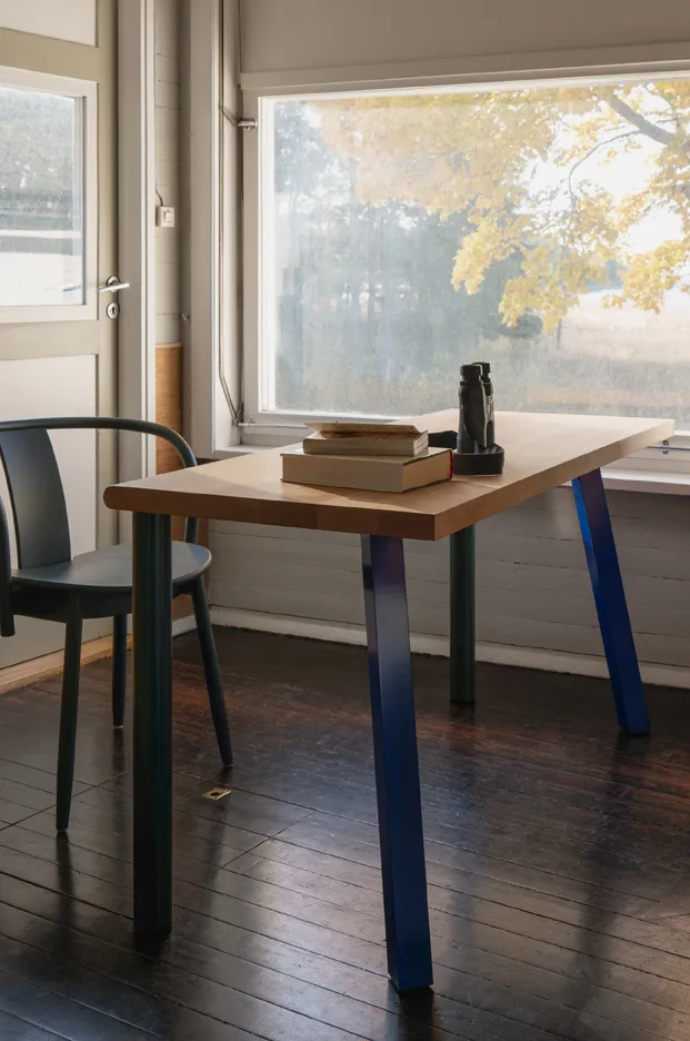 Homework skrivebord 140x60 cm, Bøk Massproductions