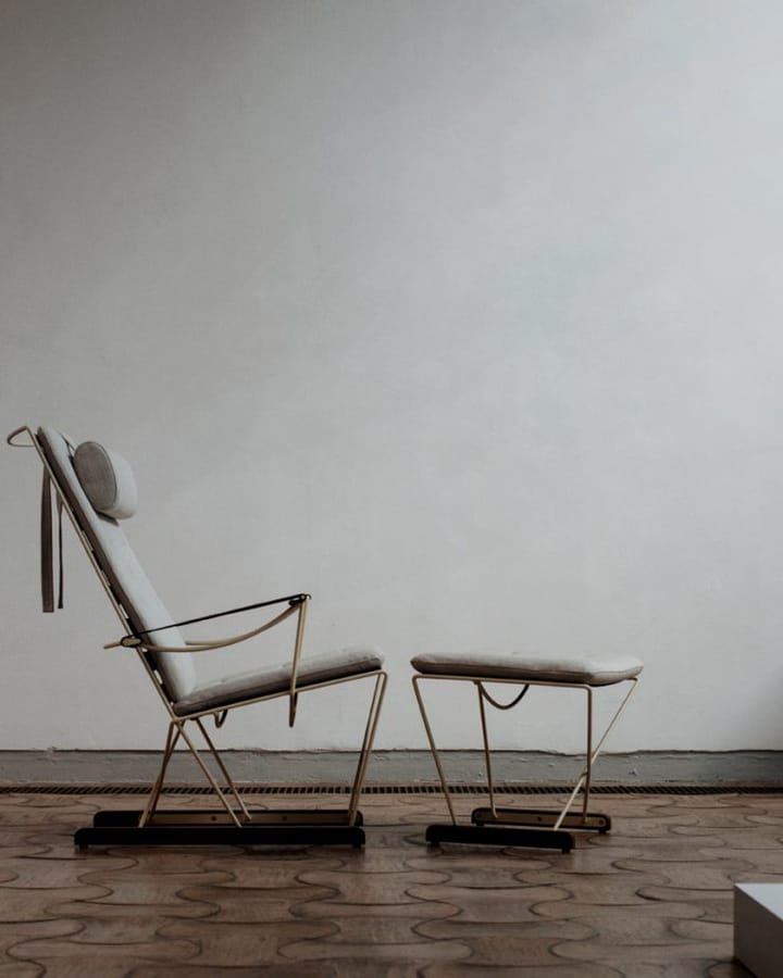 Spark Lounge Chair, ivory-valnøttbeiset bøk, Romo Ruskin Quill 7757/10 Massproductions