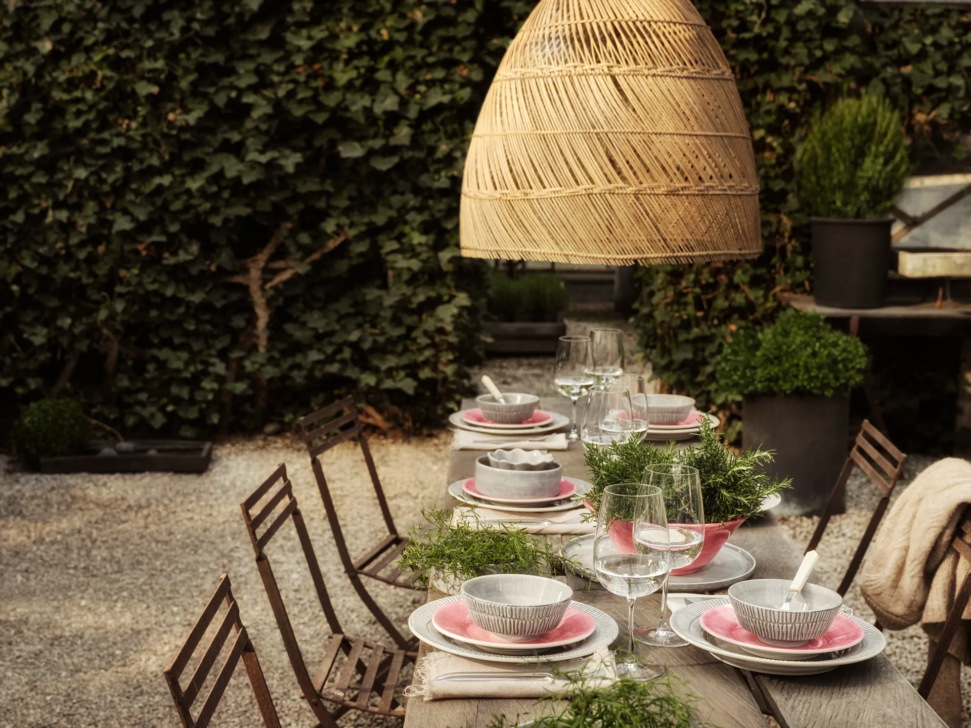 Basic tallerken 21 cm, Rosa Mateus