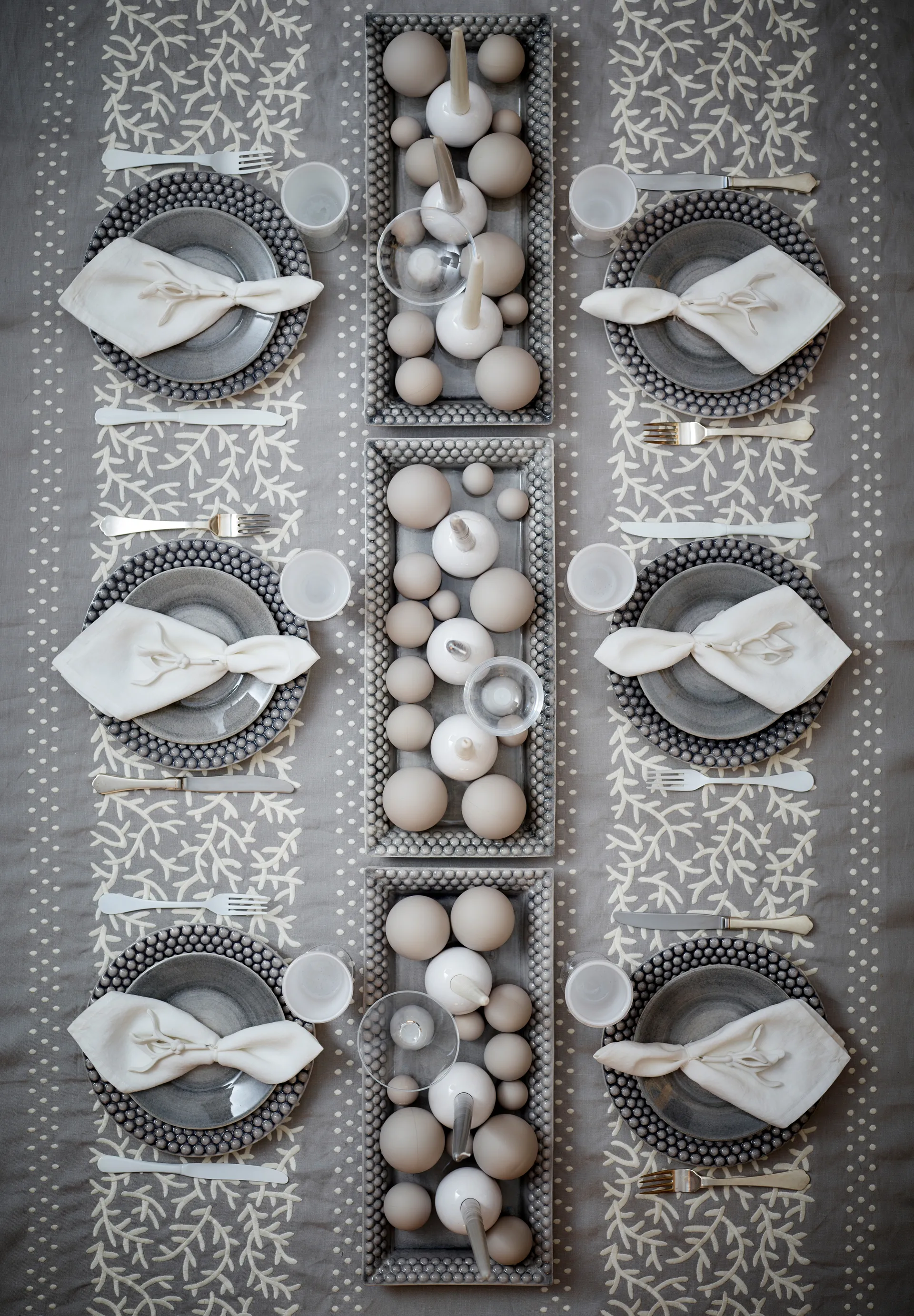 Bubbles tallerken 28 cm, Grå Mateus