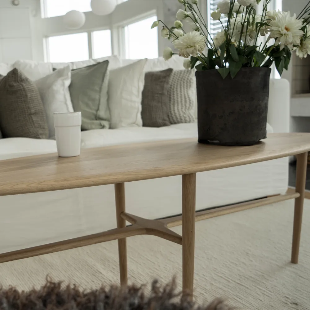 Crest sofabord ovalt, eik hvitpigmentert klarlakk, oval Mavis