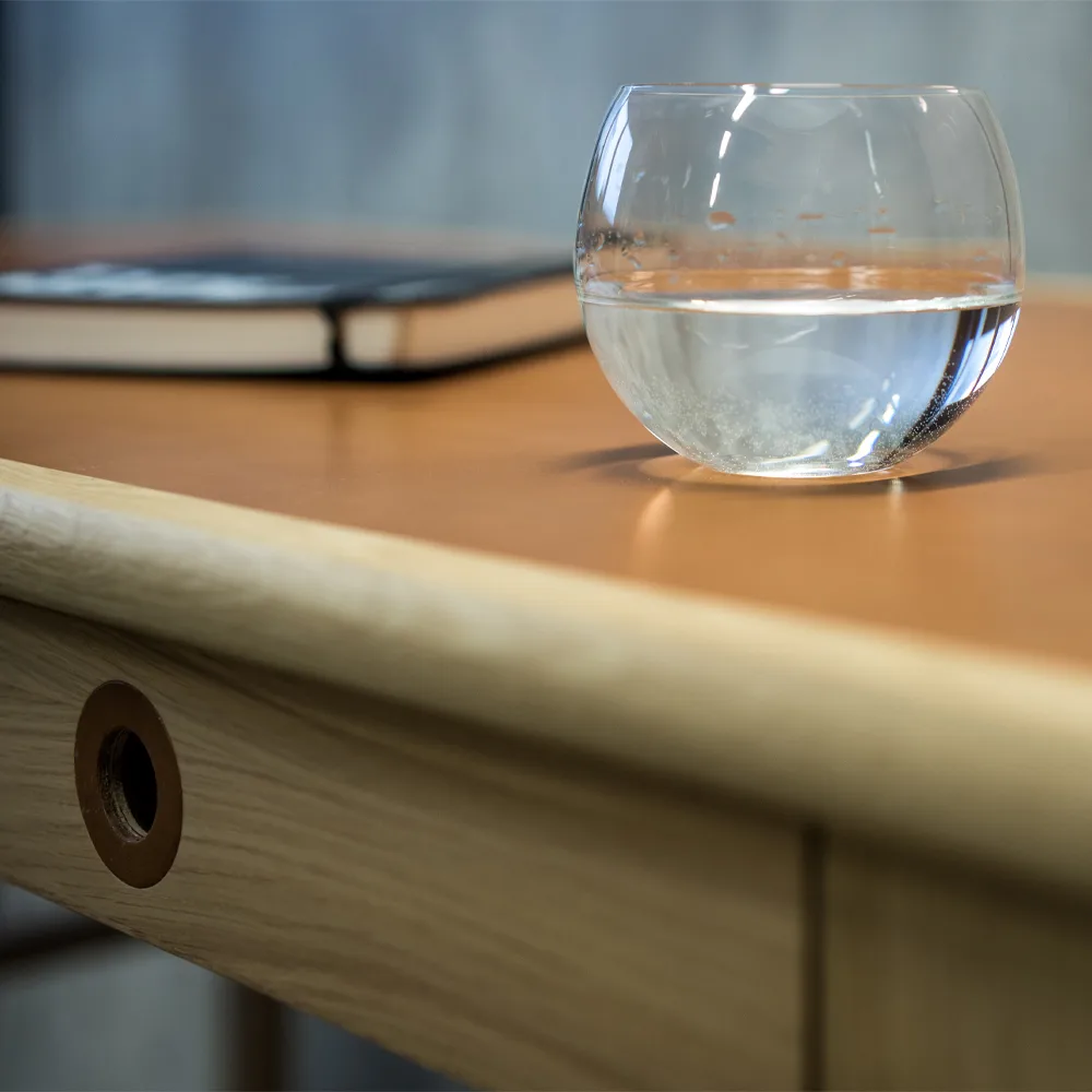 Höllviken skrivebord, lysegrå Mavis