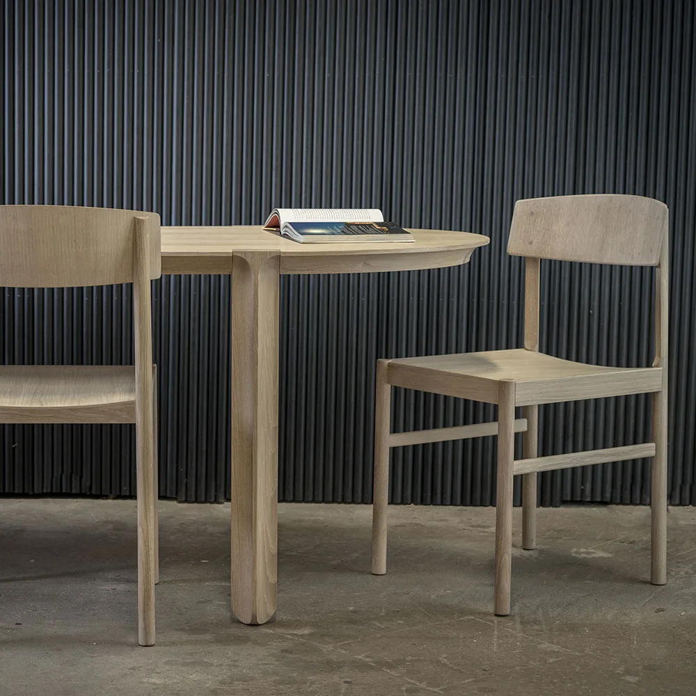 Rod stol, Hvit voksoljet eik Mavis