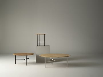 Tribeca sidebord - eik såpet rustikk, satinkrommede ben, Ø47 cm - Mavis