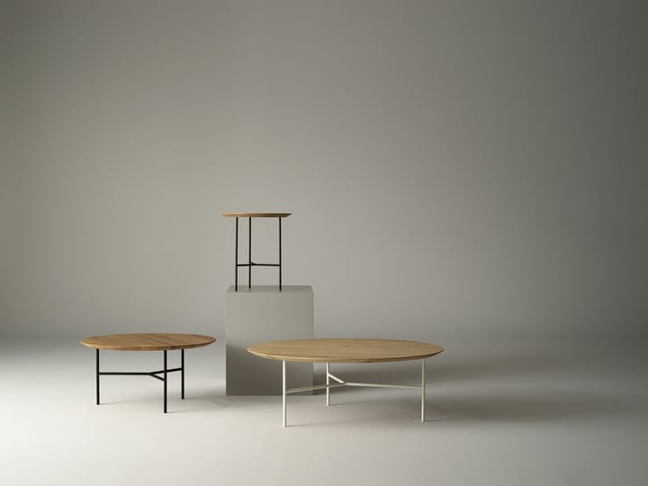 Tribeca sidebord, eik såpet rustikk, satinkrommede ben, Ø47 cm Mavis
