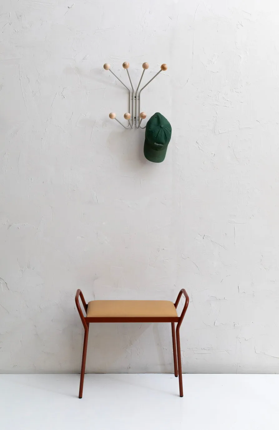 Anyone krakk, Cinnamon-vegeta trace leather Maze