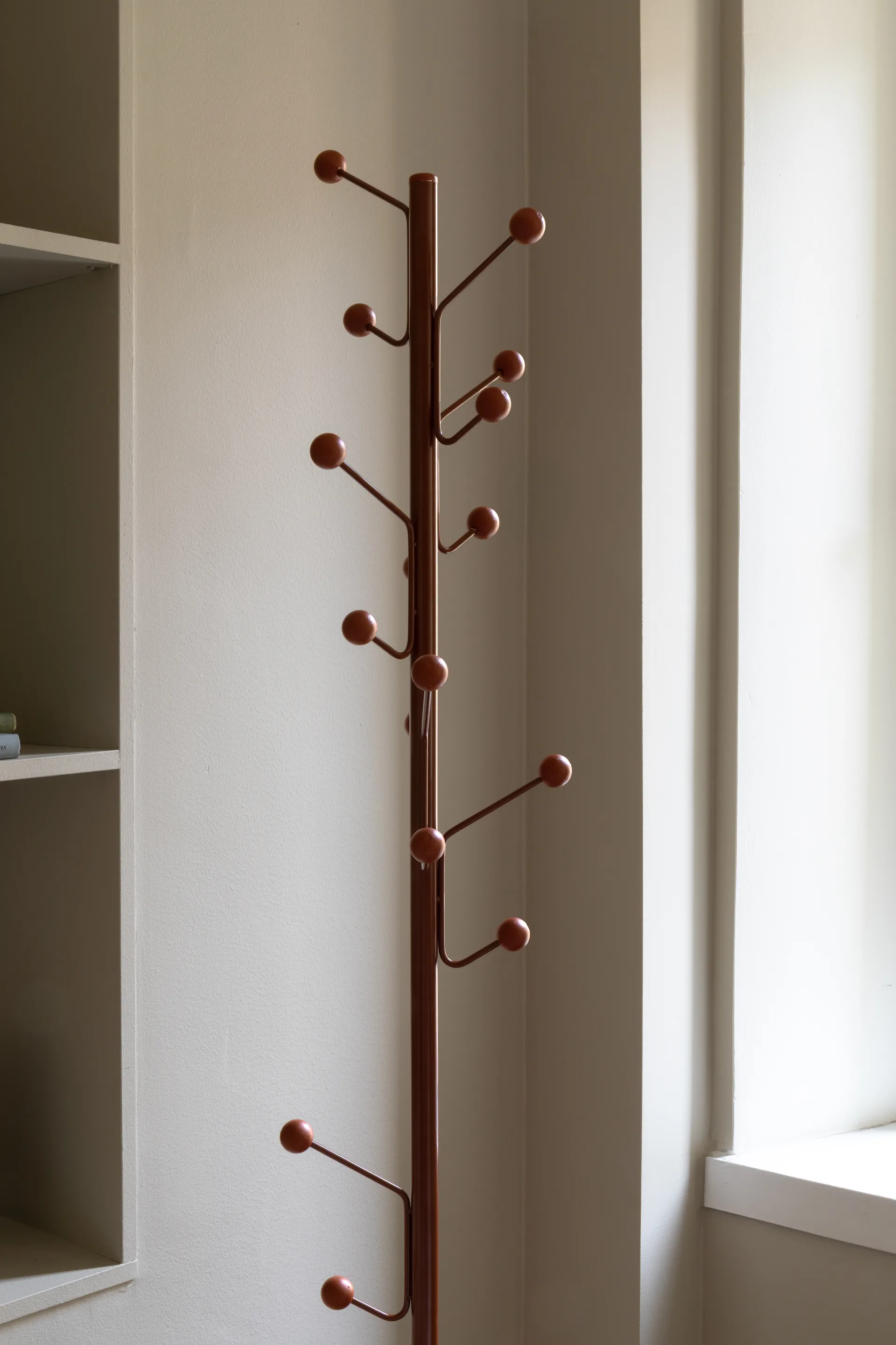 Bill Floor klesknagg, Kanel Maze