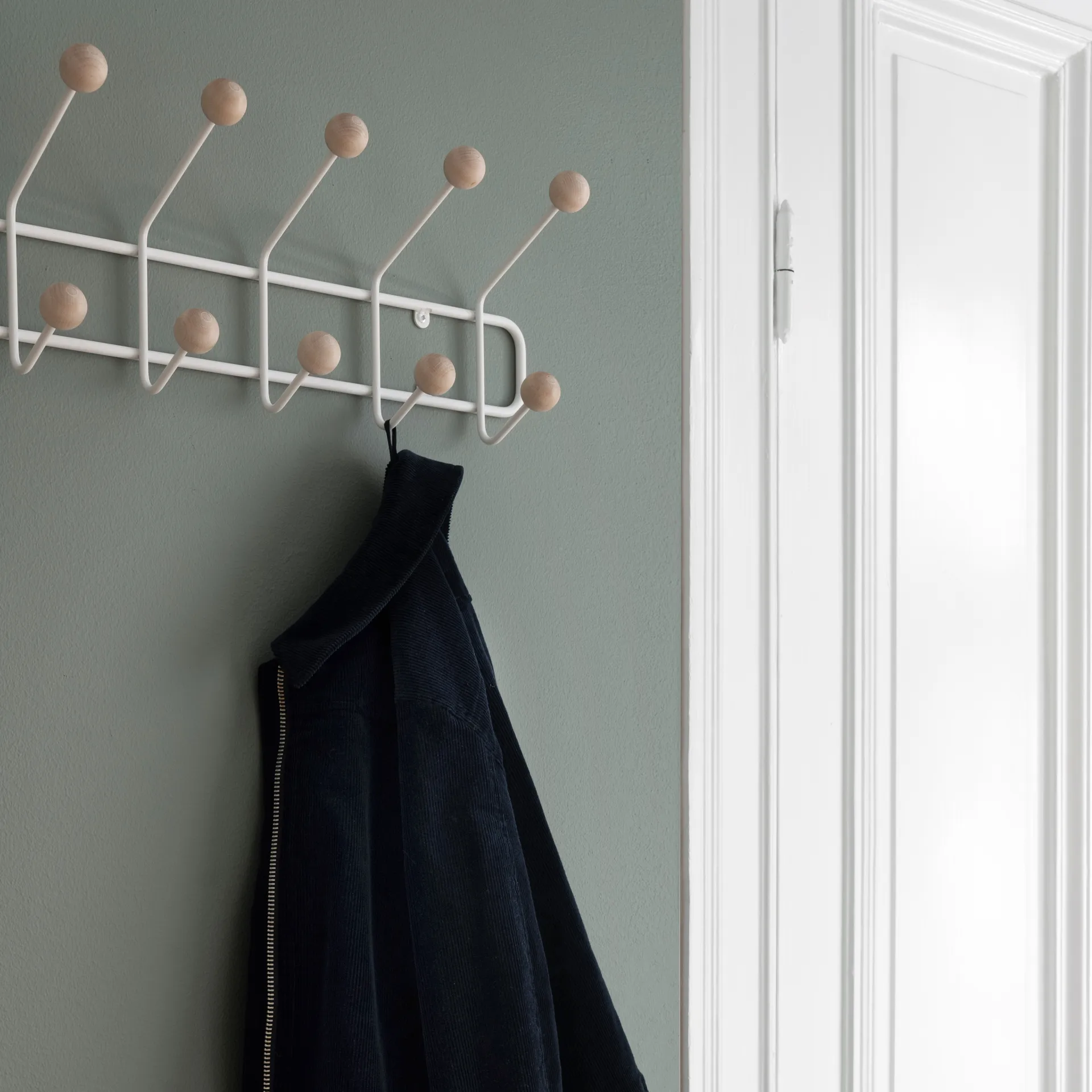 Bill Horizontal, hvit Maze