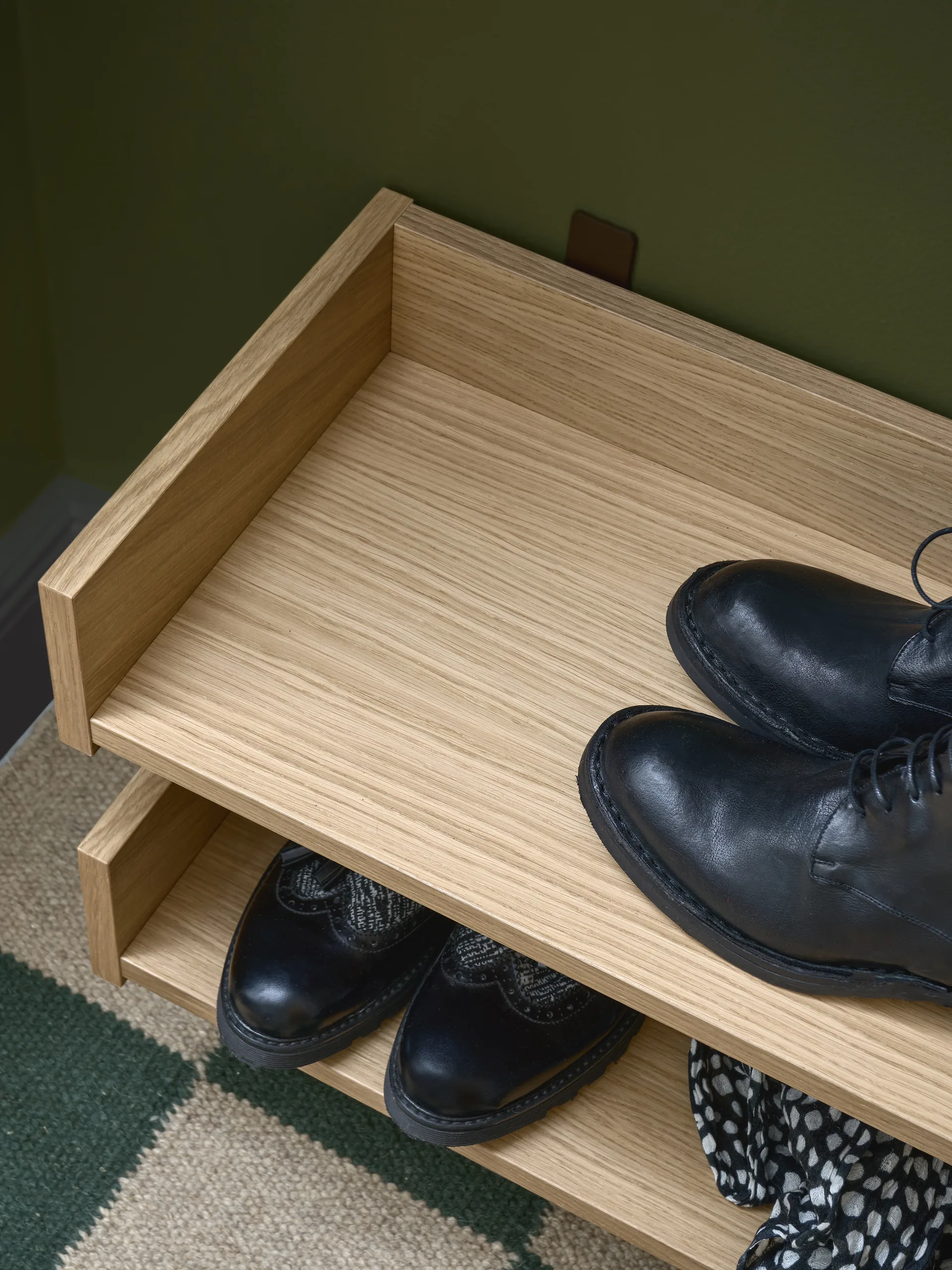 Gentle skohylle, Eik, 78x8x30 cm Maze