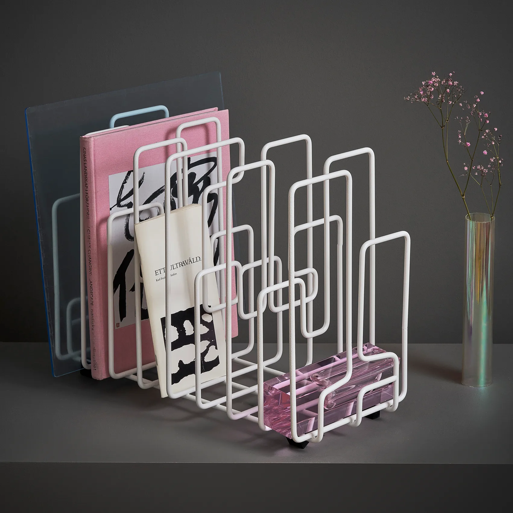 In The Neighbourhood magasinstativ, Hvit Maze