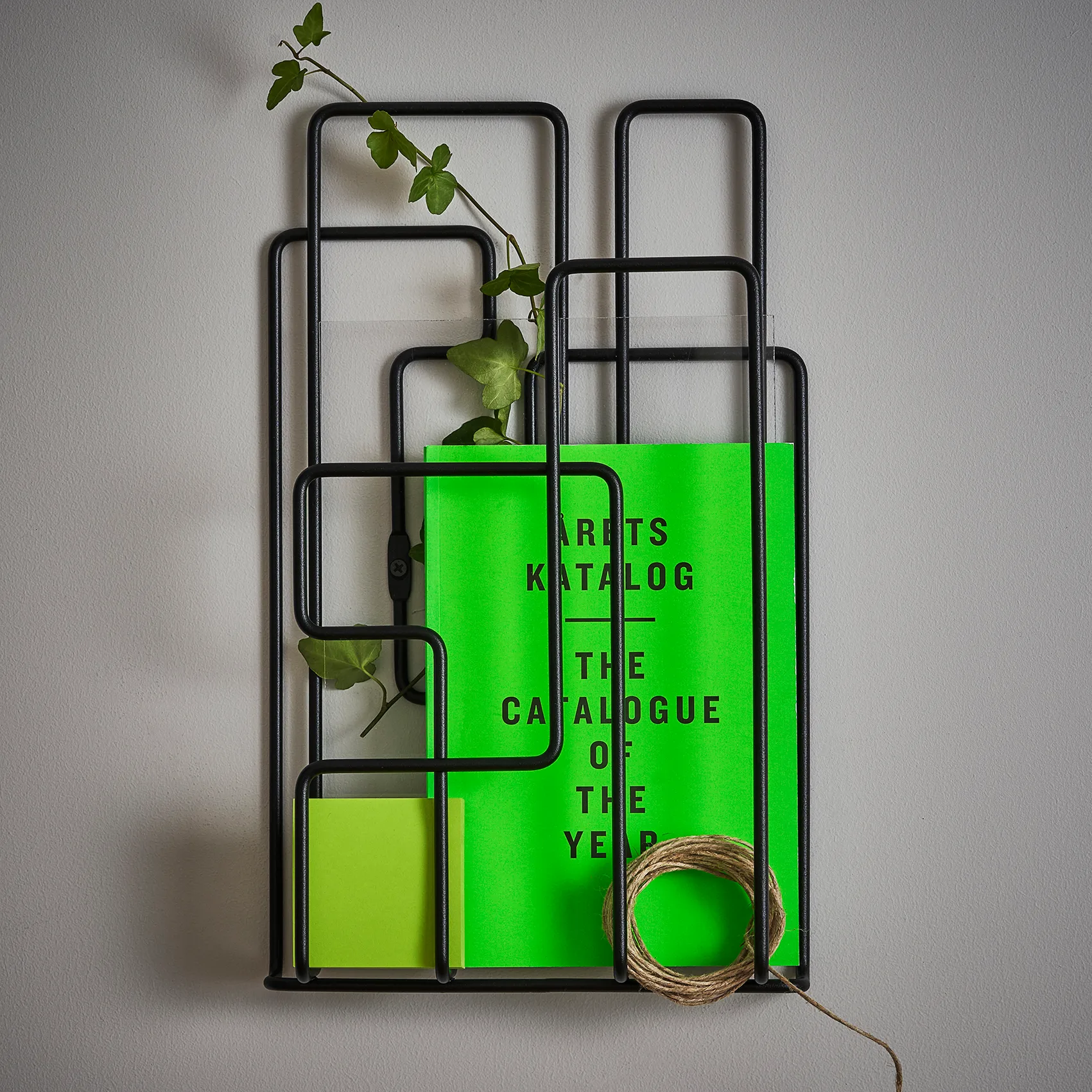 Little Saturday avishylle, Svart Maze