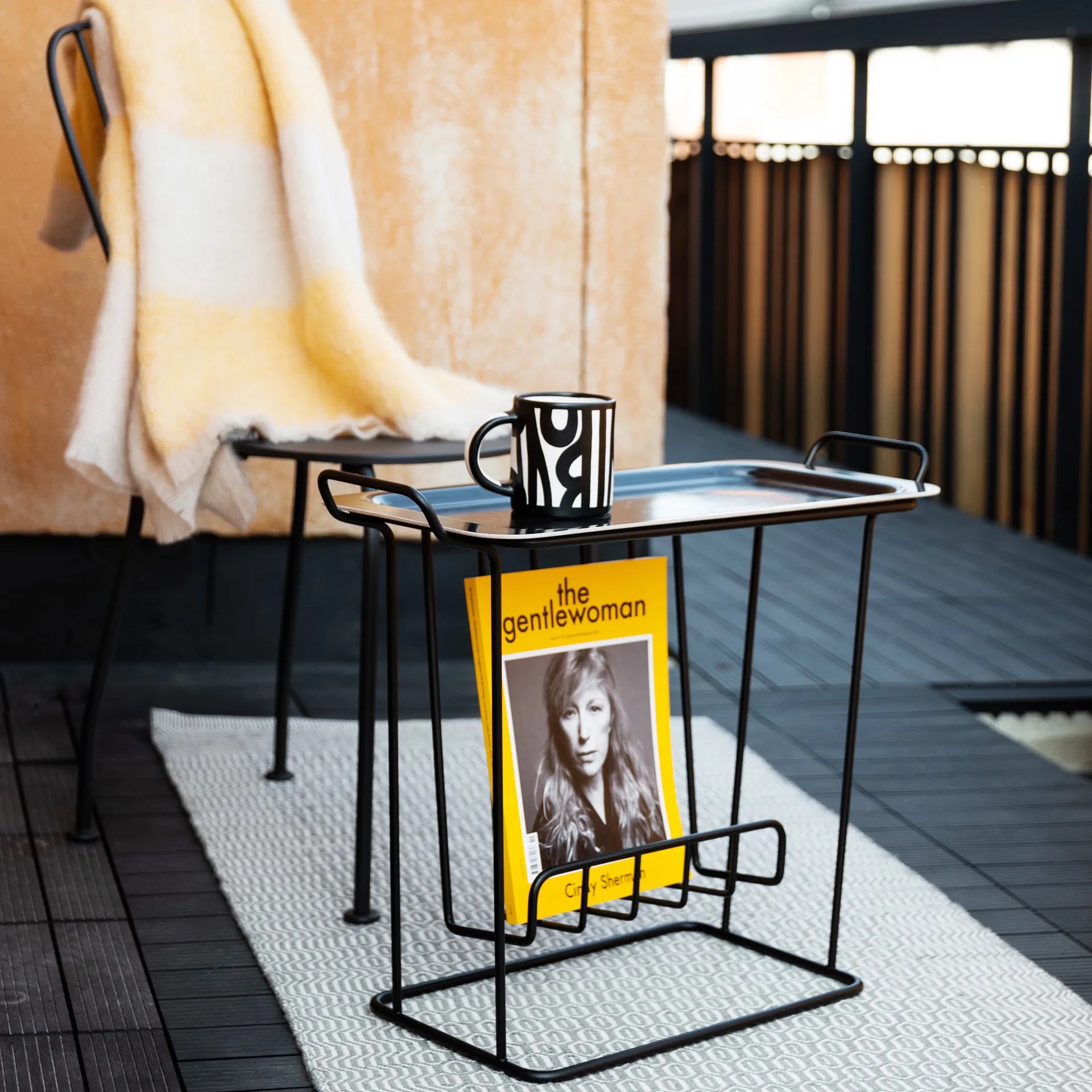 Minnie May Paper brettbord, svart Maze