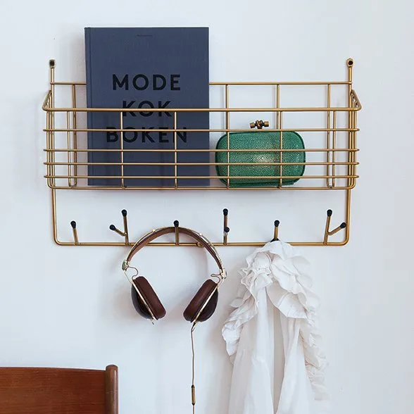 Mitten hylle, messing Maze