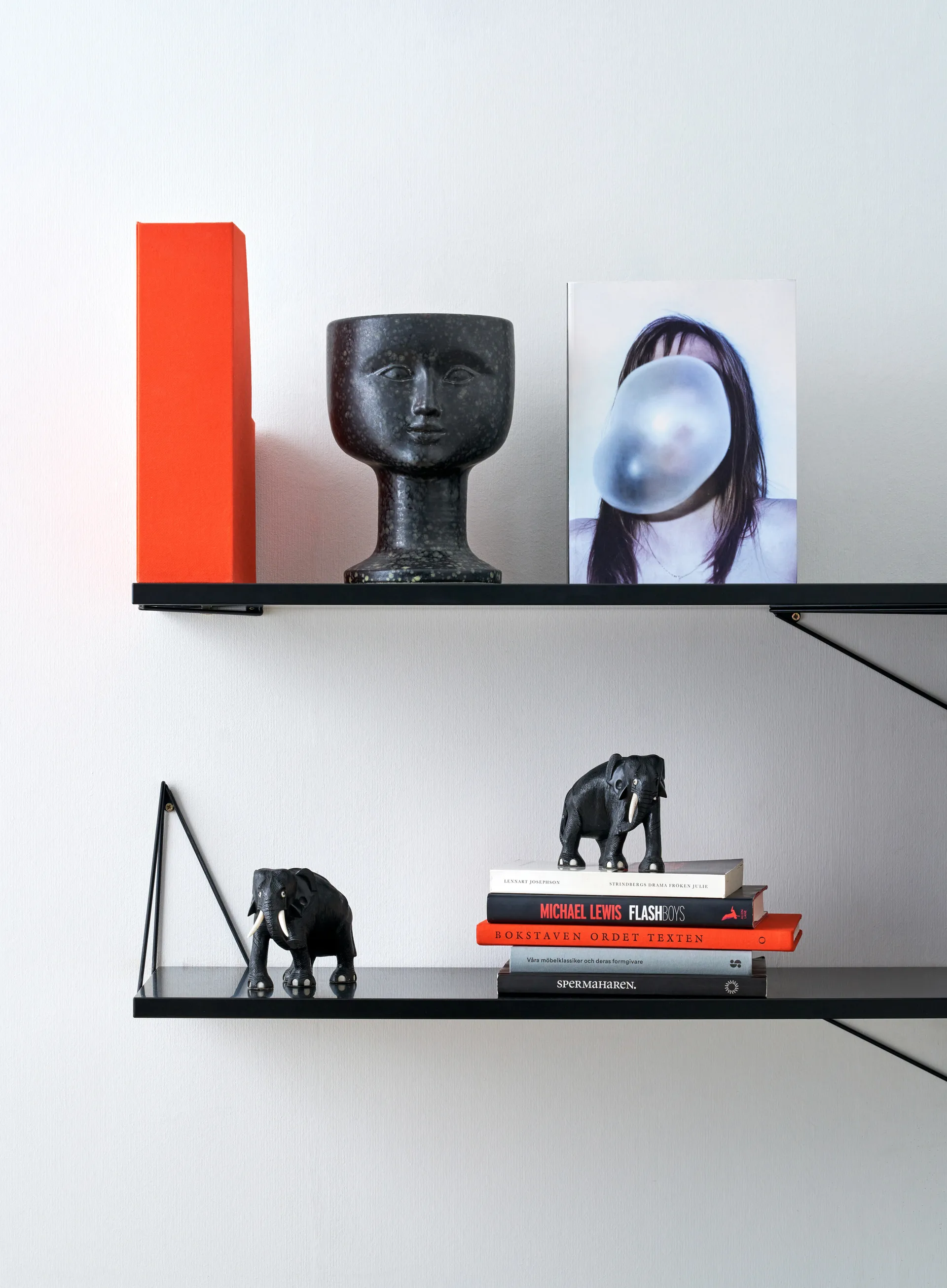 Pythagoras hylleplan, Large, svart Maze