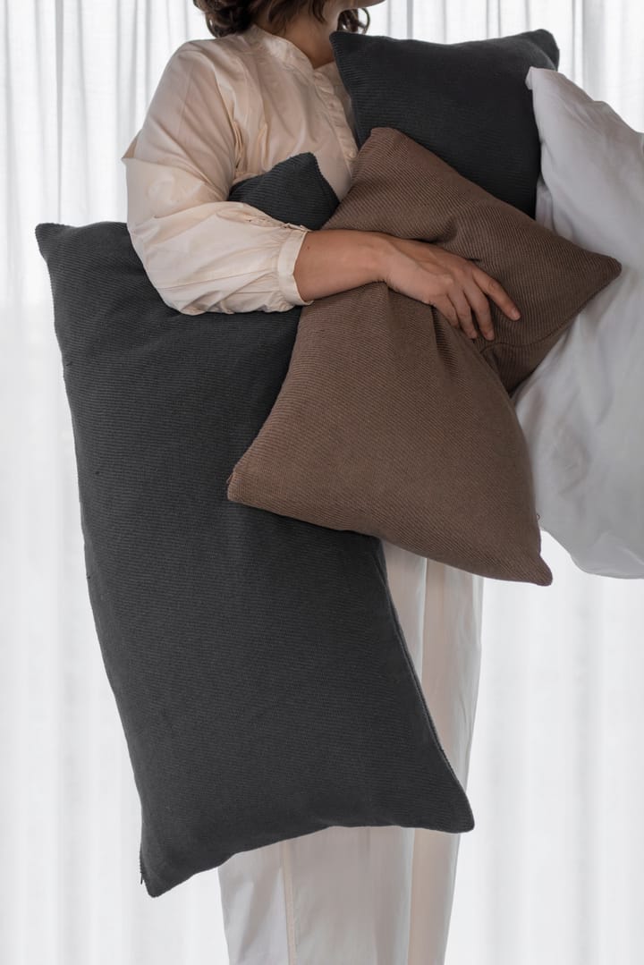 Bohemia putetrekk, Anthracite, 40x60 cm Mette Ditmer
