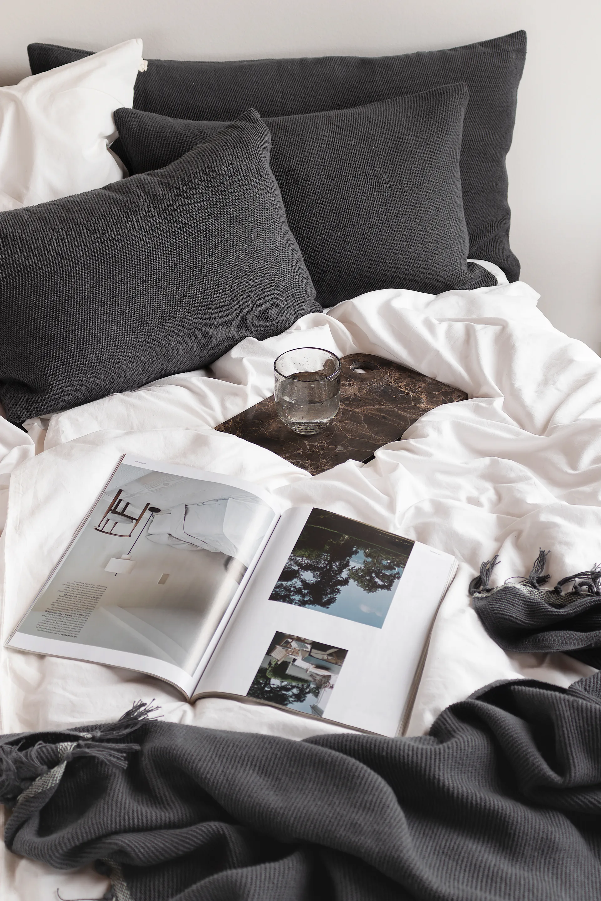 Bohemia putetrekk, Anthracite, 40x60 cm Mette Ditmer