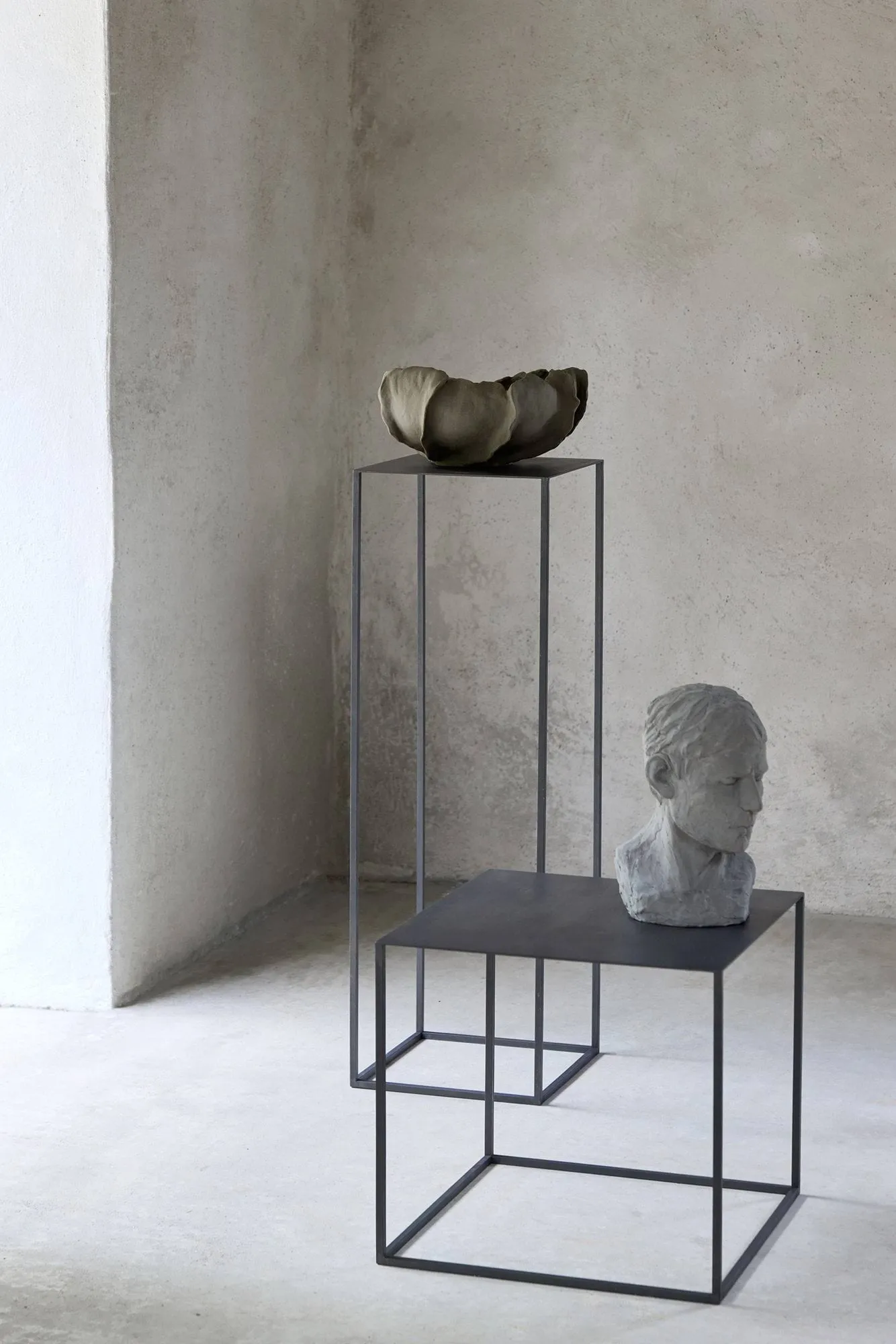 Cubic pidestall, Svart, 29x29x90 cm Mette Ditmer