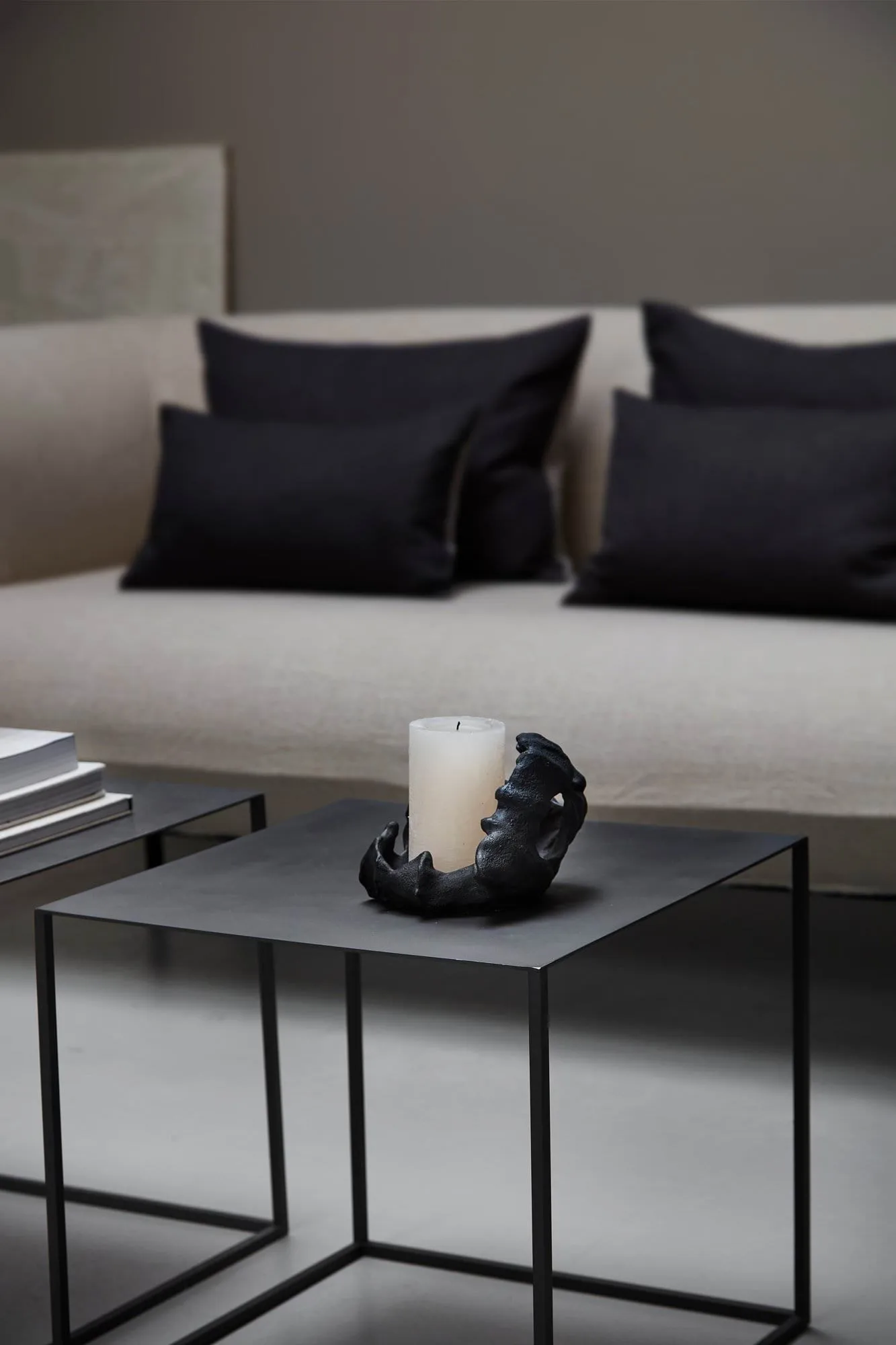 Cubic sidebord, Svart, 43x43x40 cm Mette Ditmer