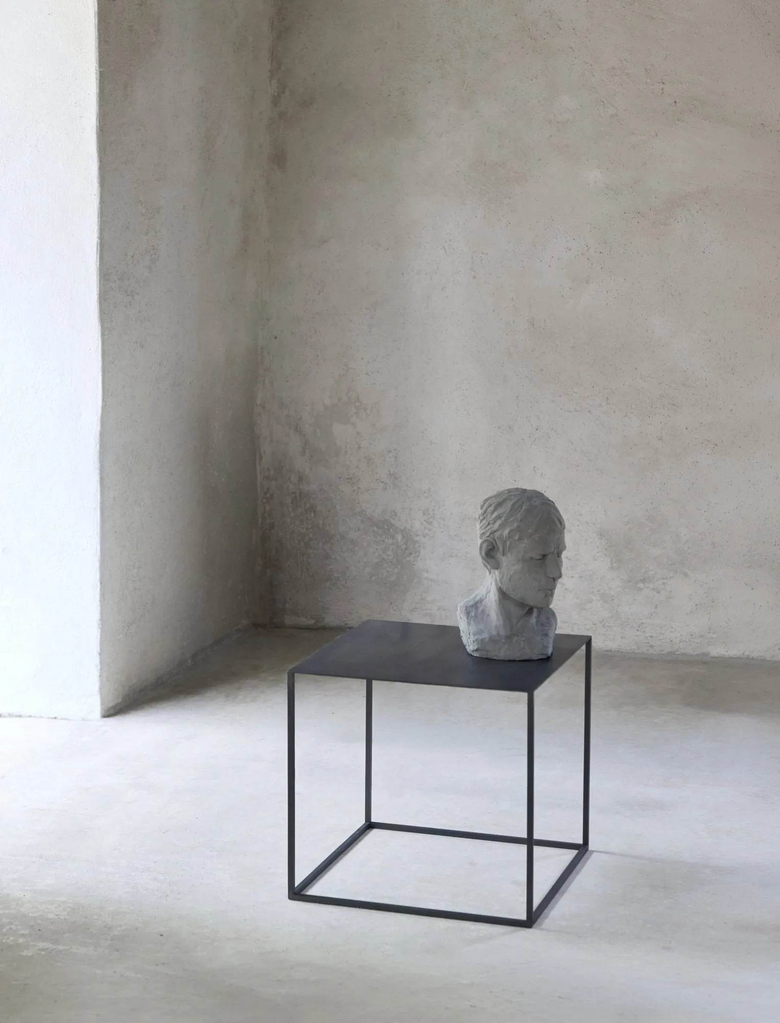 Cubic sidebord, Svart, 43x43x40 cm Mette Ditmer