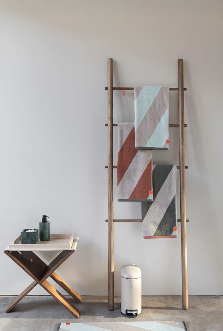 Diagonal håndkle, Mint, 70x133 cm Mette Ditmer