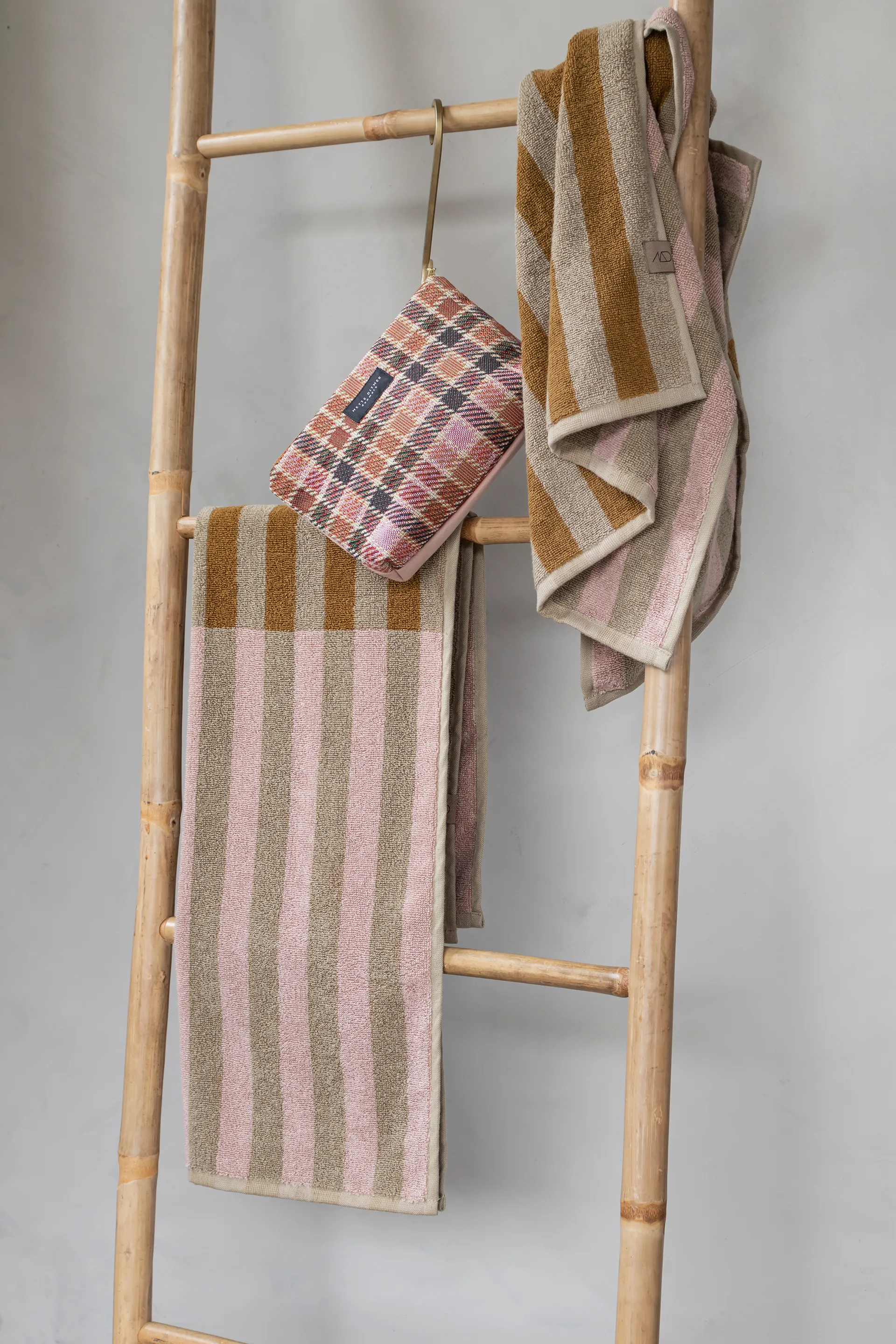 Disorder håndkle, Powder rose Mette Ditmer