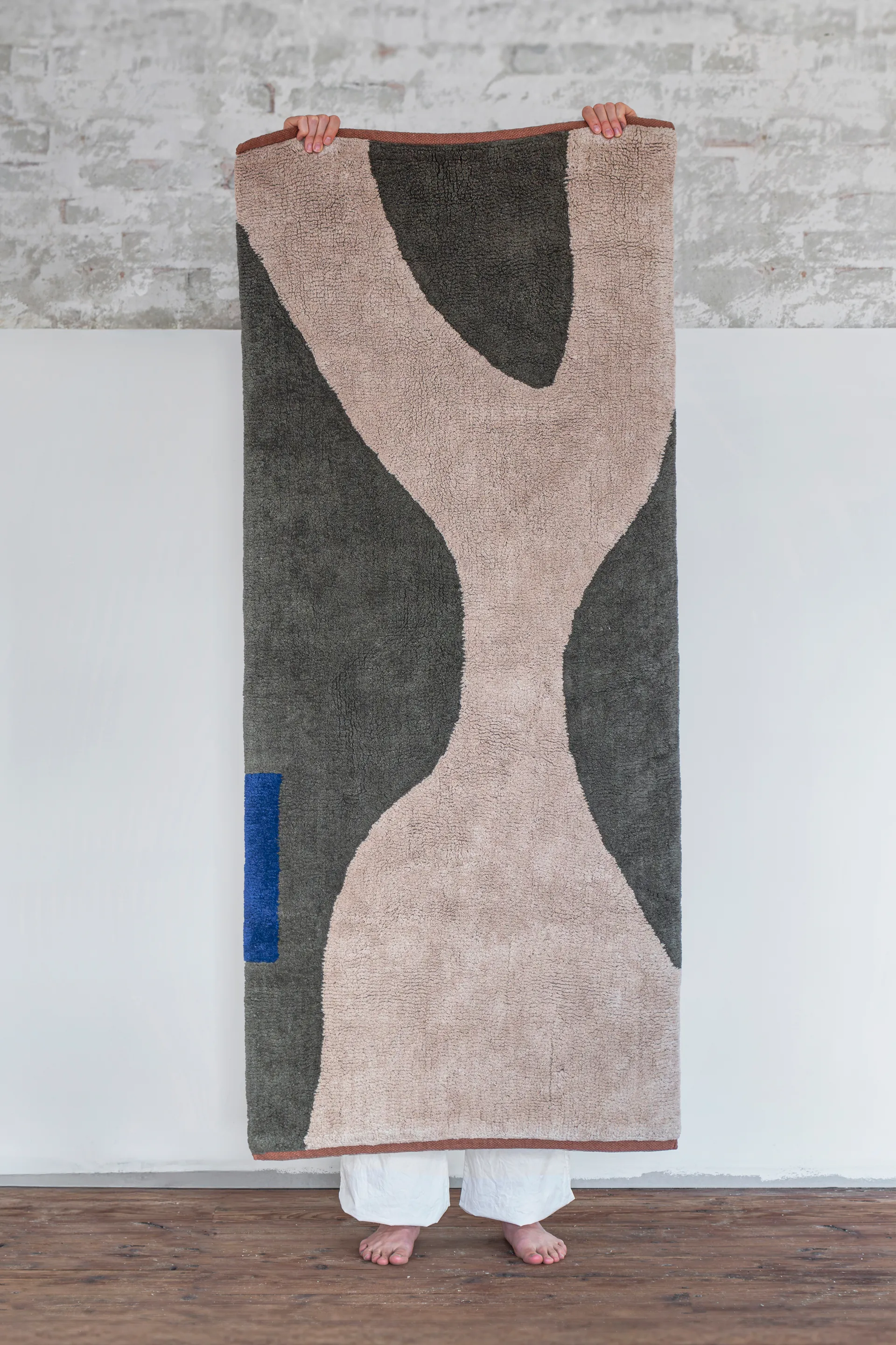 Figura teppe, Dark olive, 70x150 cm Mette Ditmer