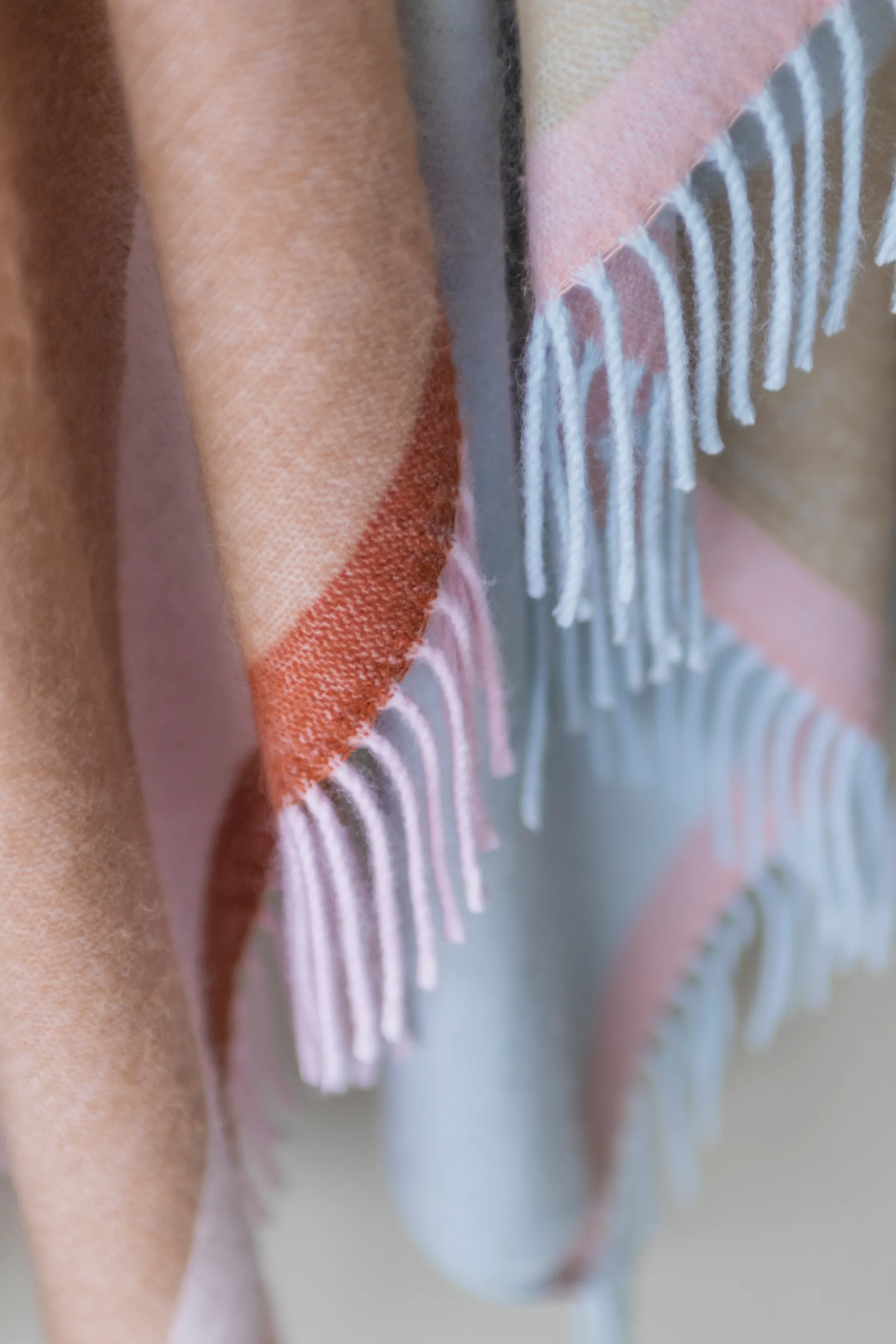 Gallery pledd 125 x 170 cm, Latte Mette Ditmer