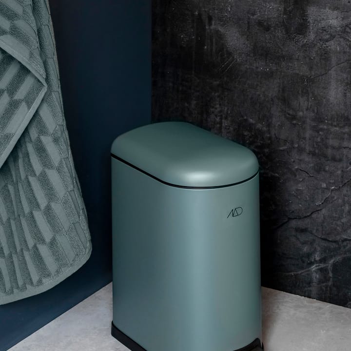 Geo håndkle 50 x 95 cm, Pine green Mette Ditmer