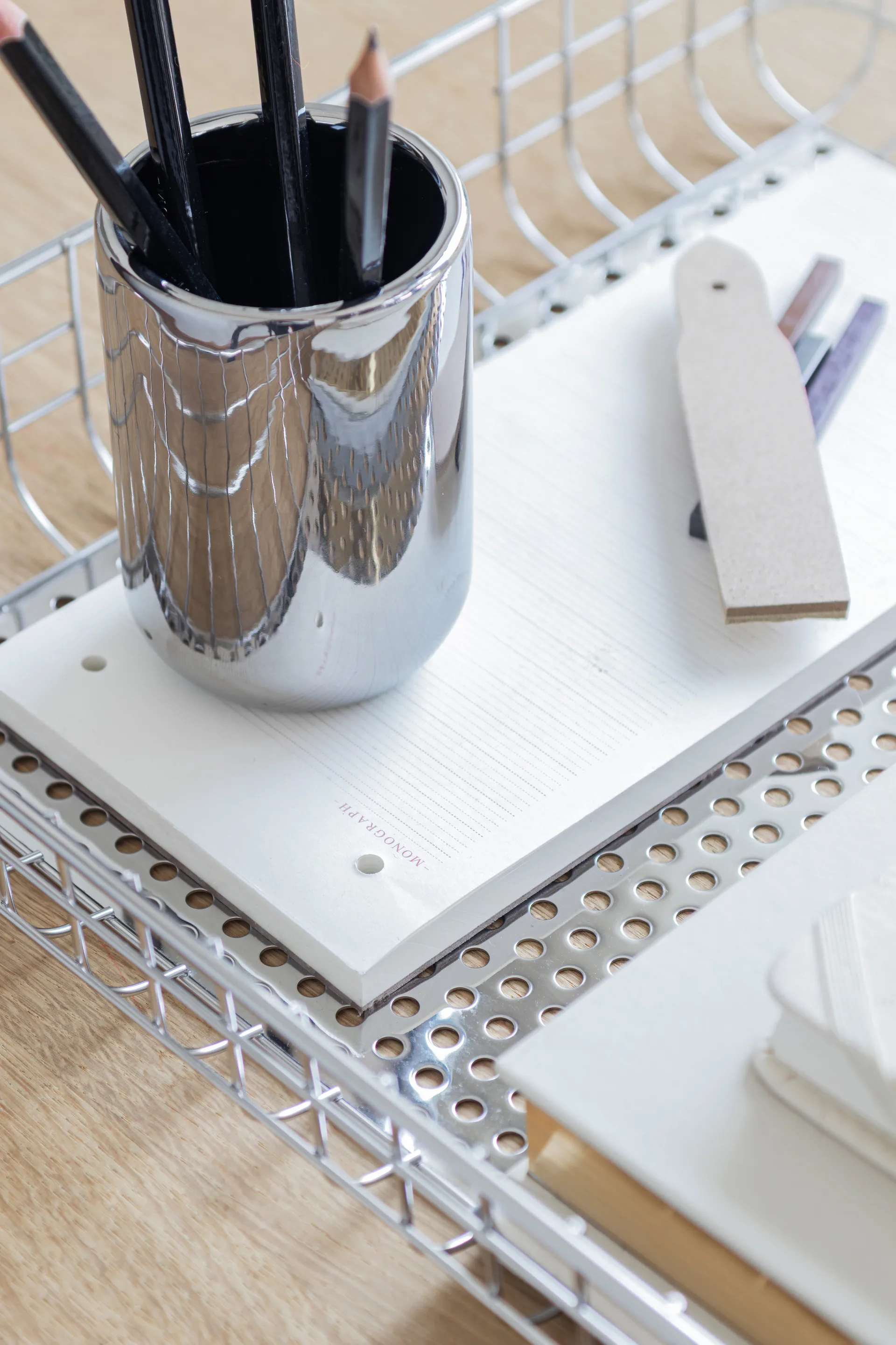 Lotus tannbørsteholder, Chrome Mette Ditmer