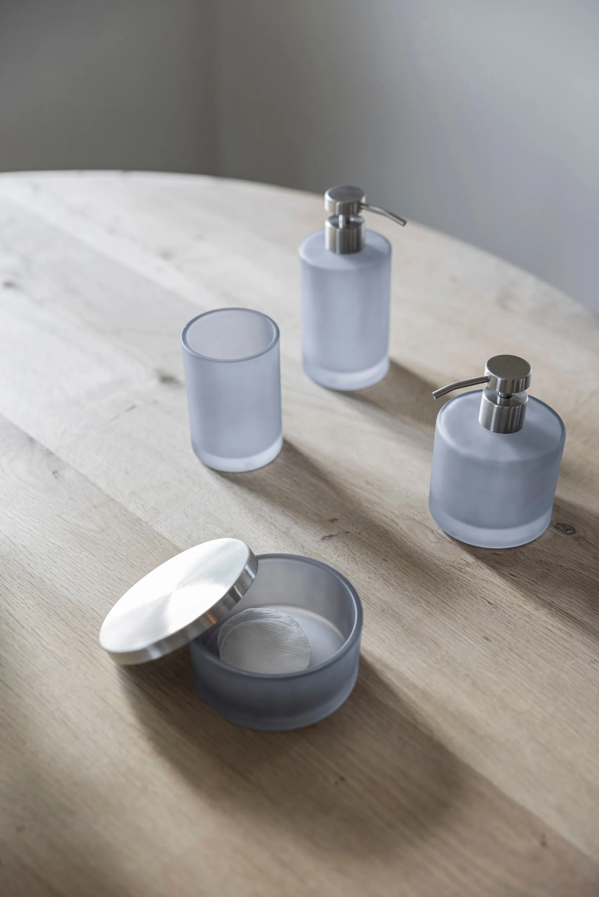 Modest krukke med lokk Ø10,5 cm, Dove blue Mette Ditmer