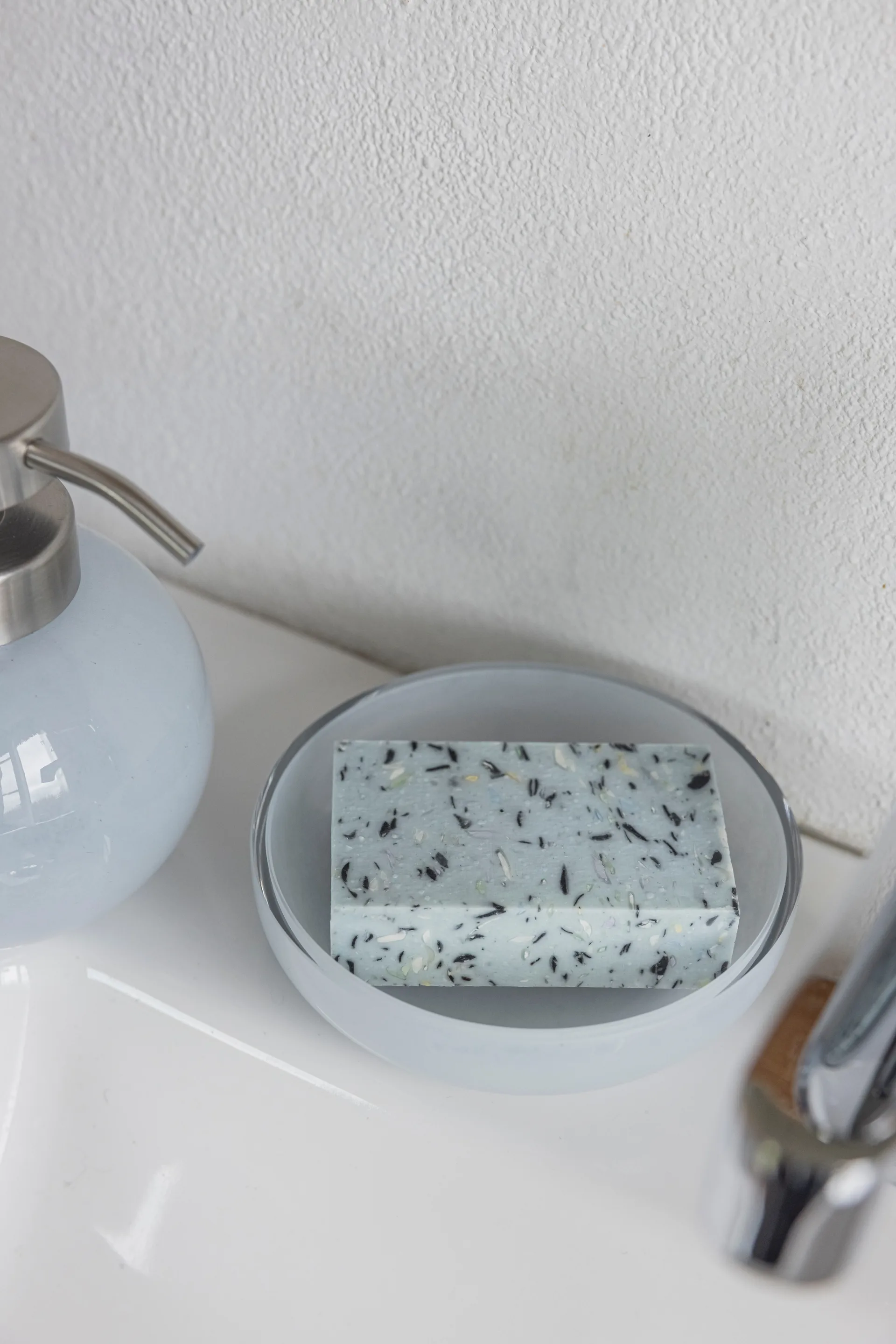 Opal såpeskål, Light blue Mette Ditmer