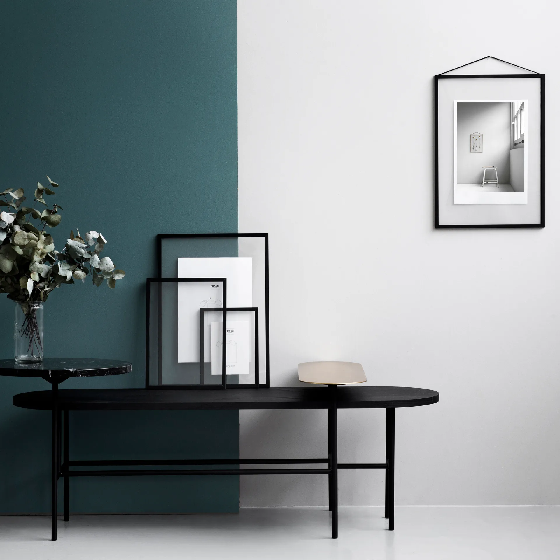 Moebe Frame A4 23x31,7 cm, Svart MOEBE