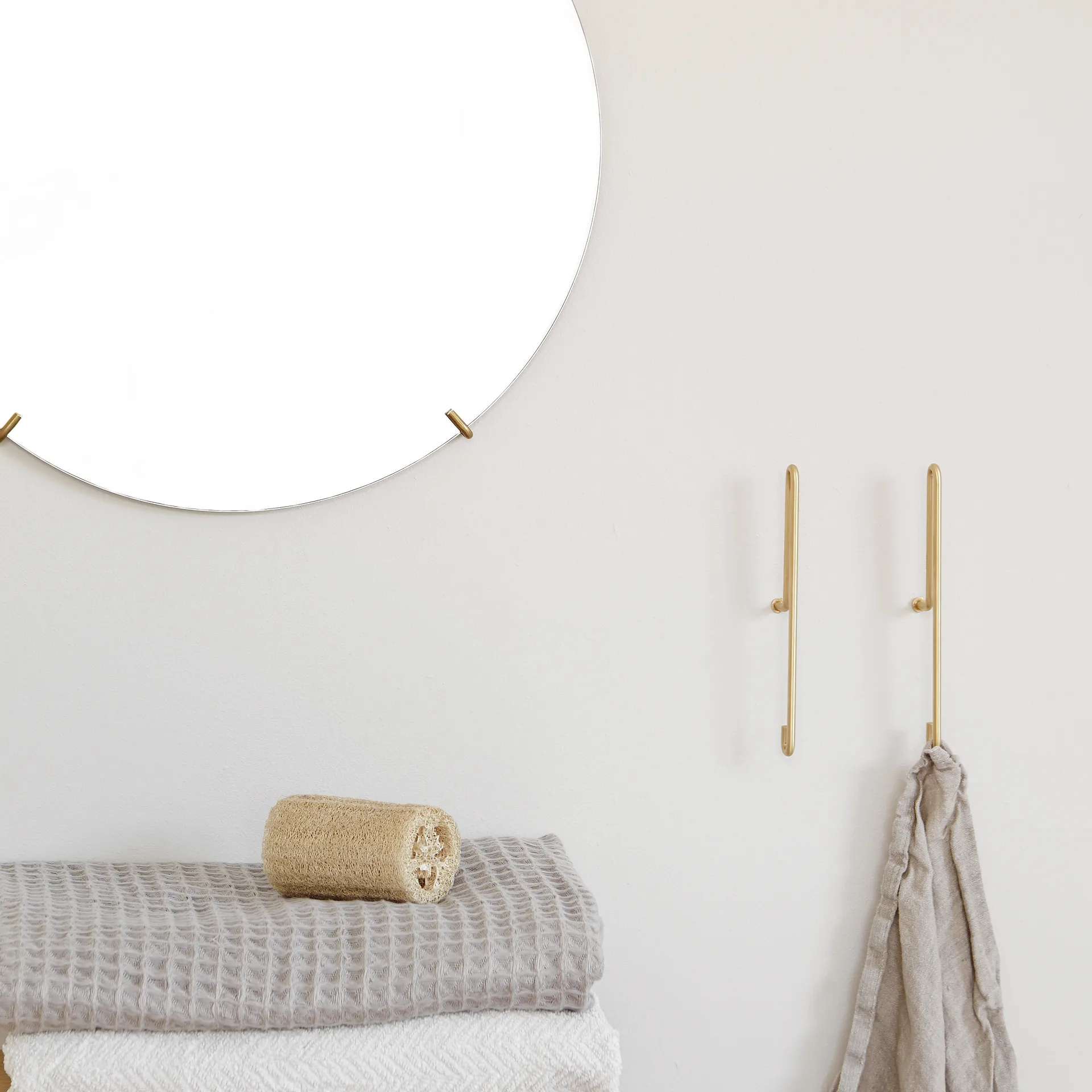 Moebe Wall hook large, Matt gull MOEBE