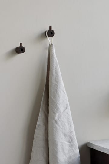 Moebe wooden wall hook krok - Røkt eik - MOEBE
